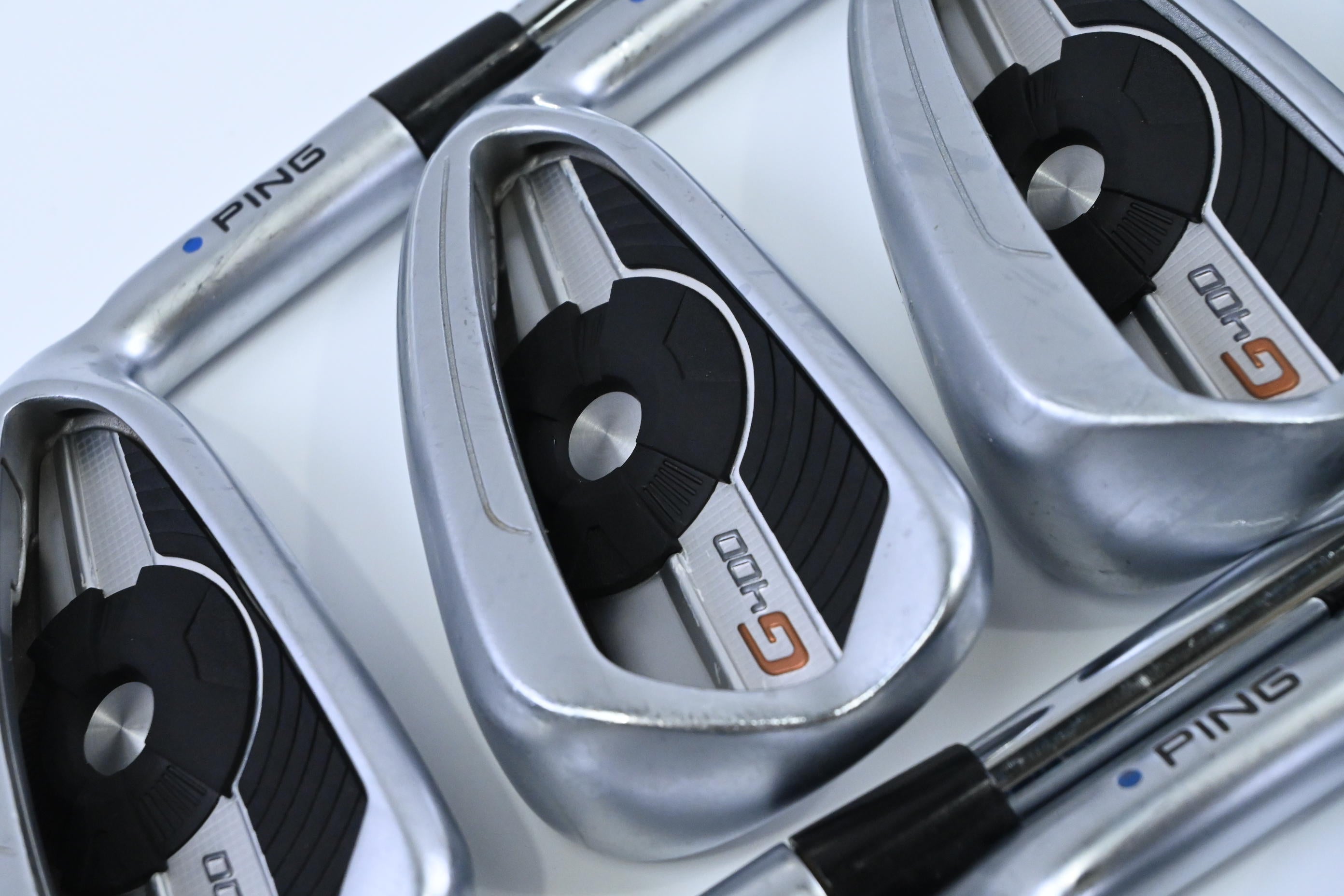 Ping G400 Irons / 5-PW+UW+SW / Blue Dot / Regular Flex Ping AWT 2.0 Shafts