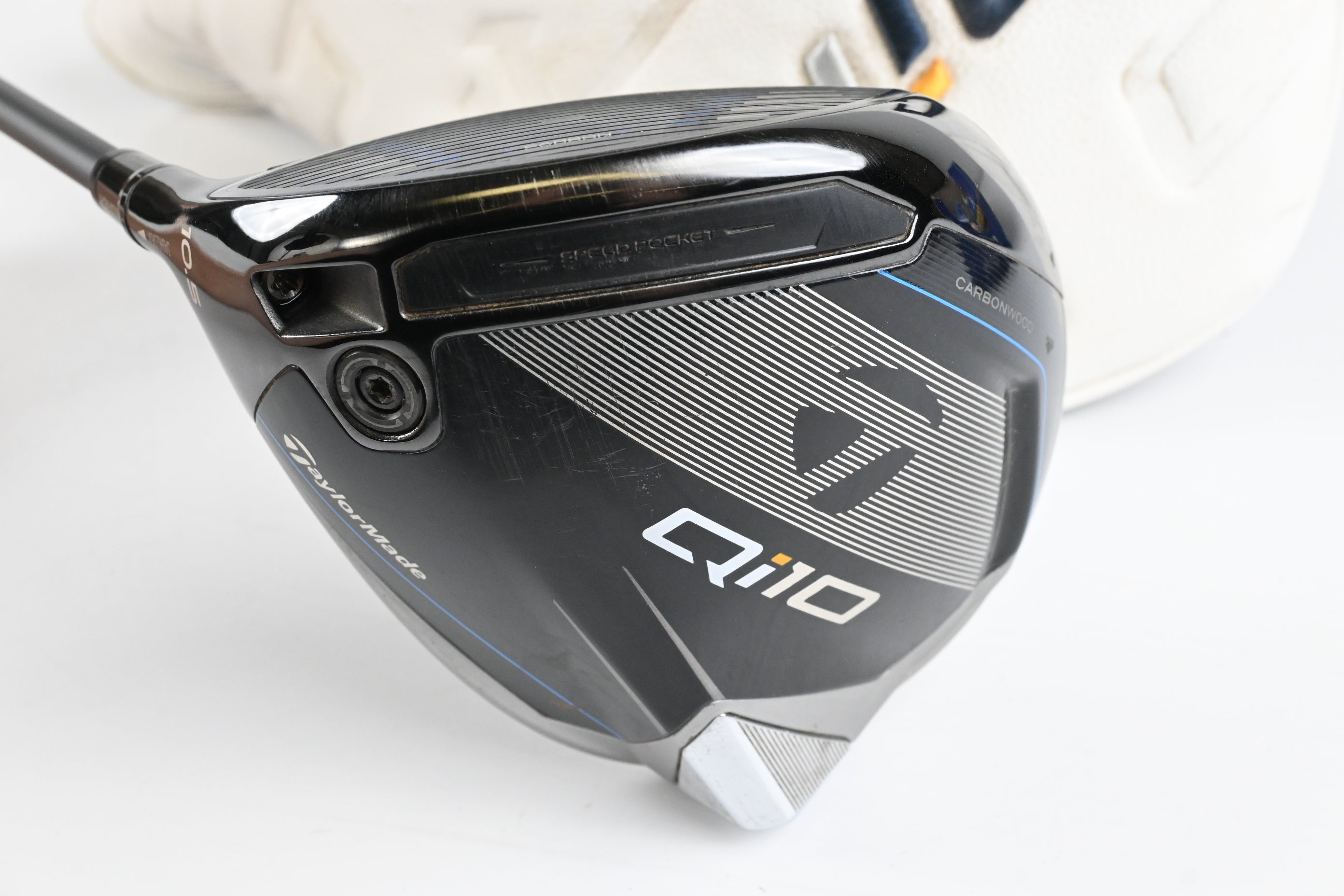 Left Hand Taylormade Qi10 Driver / 10.5 Degree / Stiff Flex Hzrdus Smoke 70