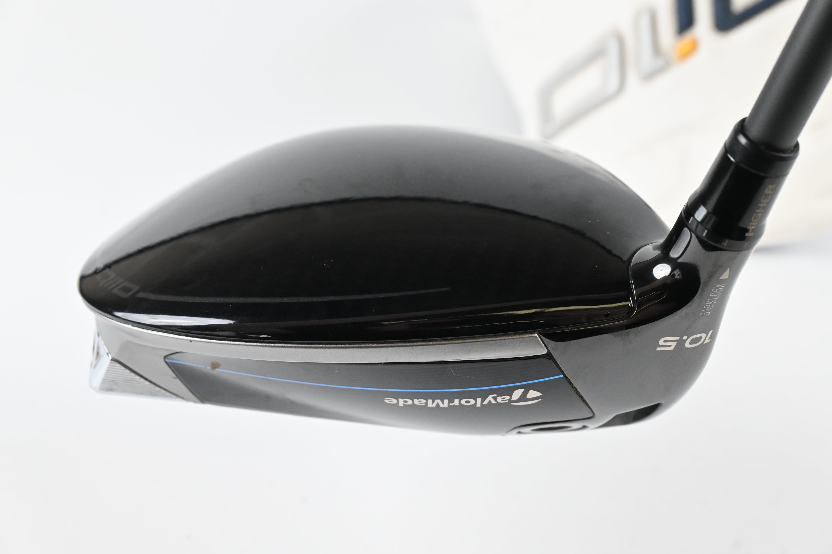 Left Hand Taylormade Qi10 Driver / 10.5 Degree / Stiff Flex Hzrdus Smoke 70