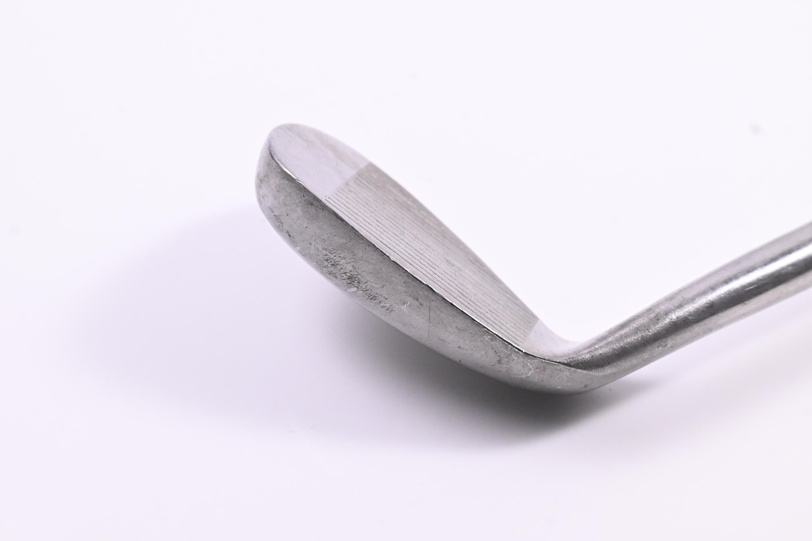 Cleveland 588 Tour Action Gap Wedge / 53 Degree / Wedge Flex Superlite FHM-40