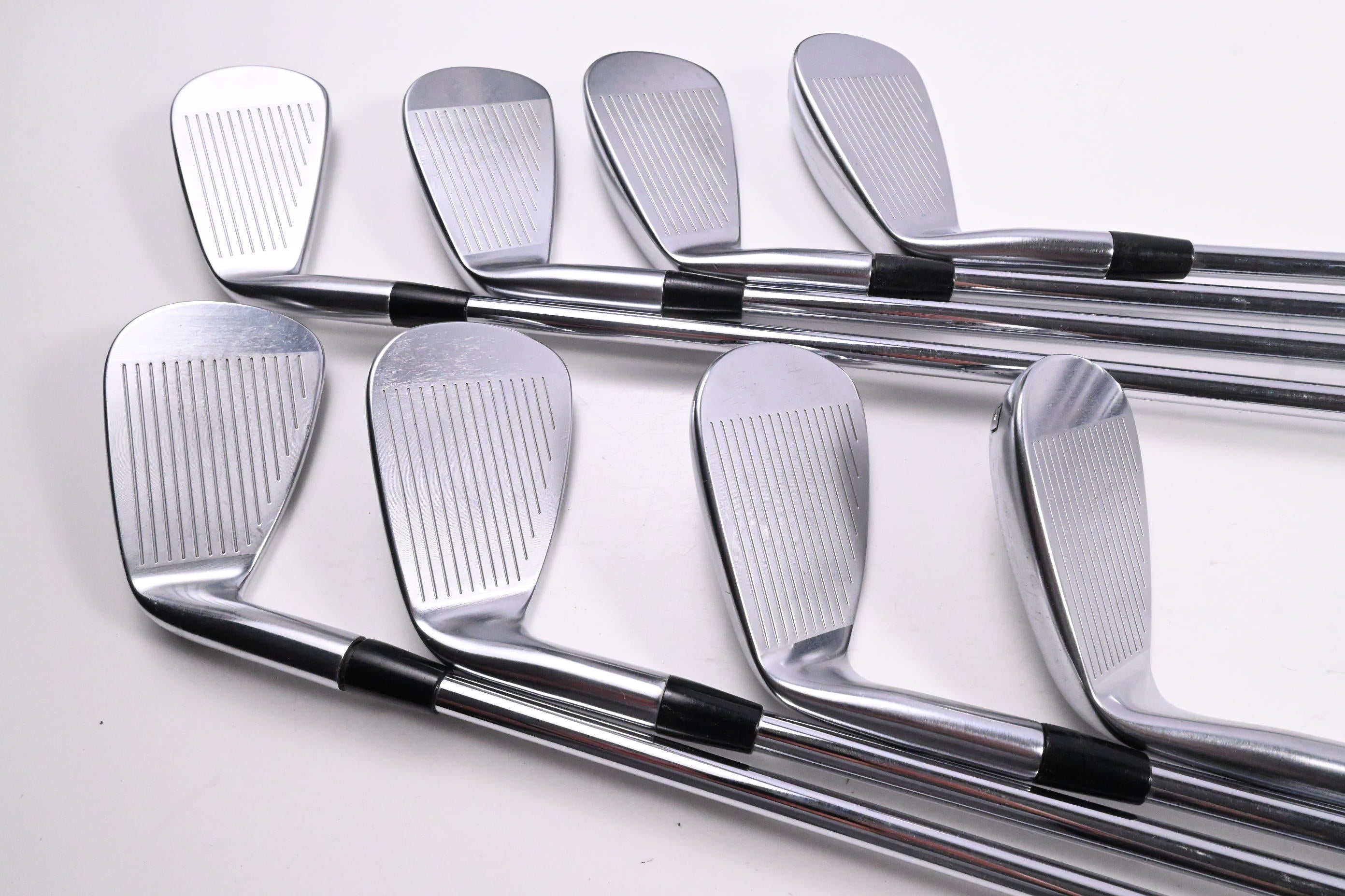 Cobra Forged Tec X 2022 Irons / 4-PW+GW / Regular Flex Dynamic Gold 95 R300