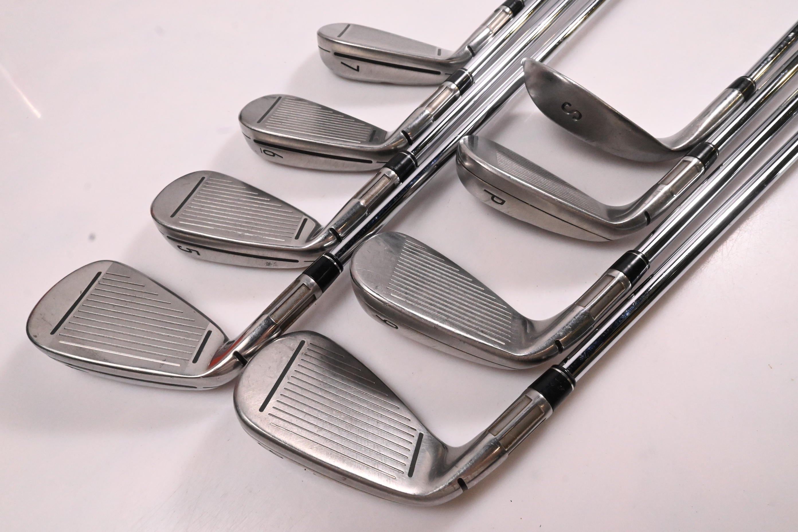 Taylormade M4 Irons / 4-PW+SW / Regular Flex KBS MAX 85 Shafts