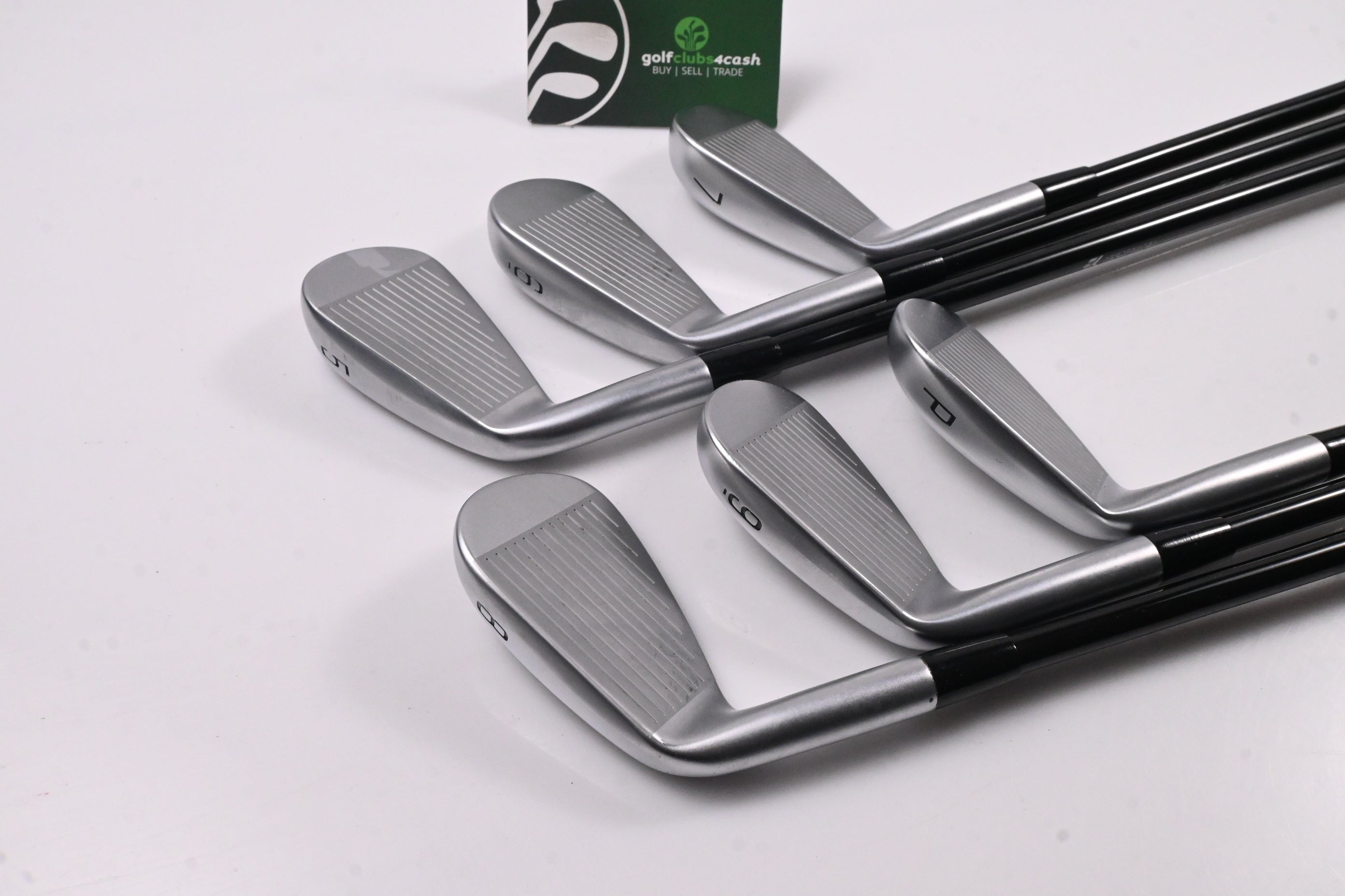 Mizuno JPX 925 Forged Irons / 5-PW / Regular Flex MMT 85 Shafts