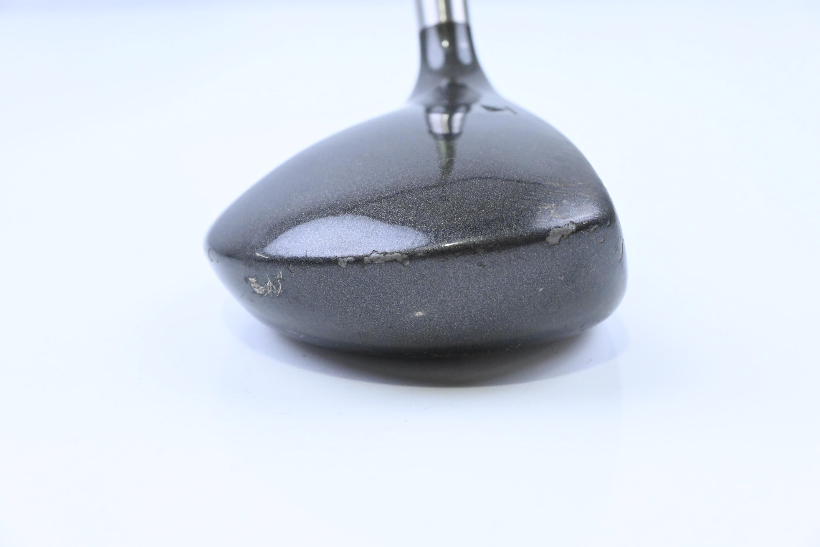 Titleist 975 F #3 Wood / 16.5 Degree / Regular Flex Aldila NV-F 55 Shaft