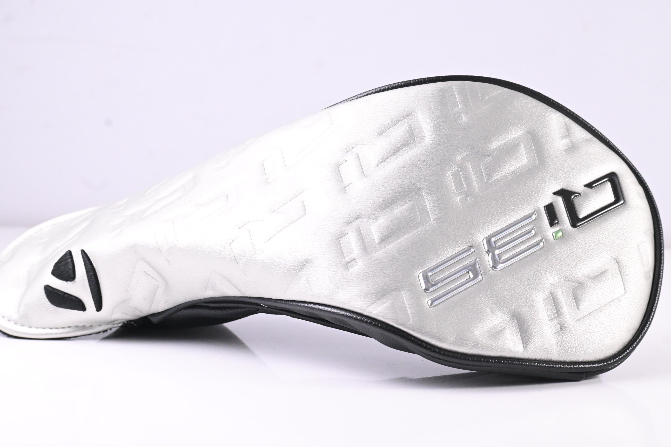 Taylormade Qi35 Driver / 10.5 Degree / Regular Flex Fujikura Ventus Blue '25 5