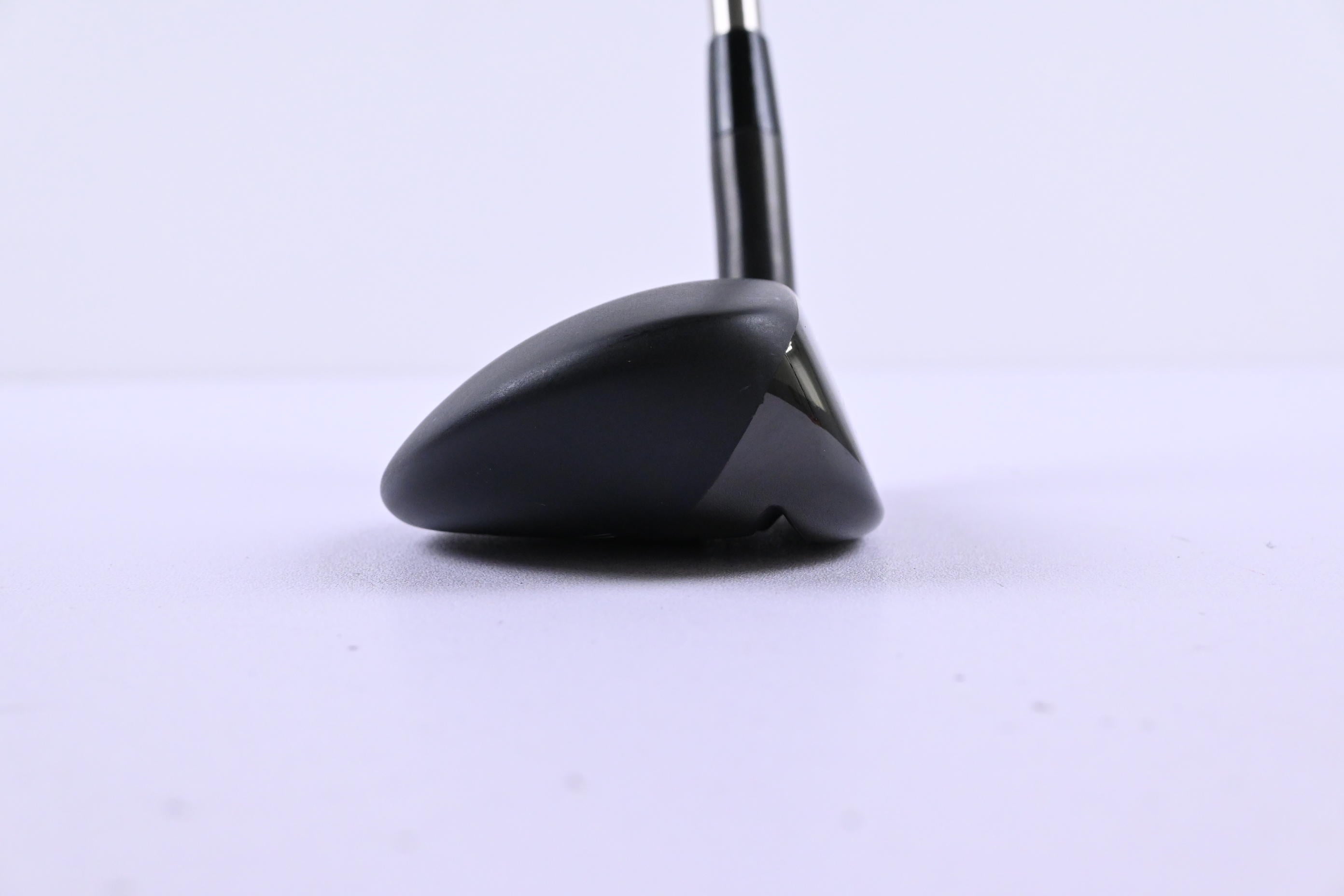 Mizuno JPX 921 Fli-Hi #4 Hybrid / 20 Degree / Regular Flex UST Recoil ESX 460