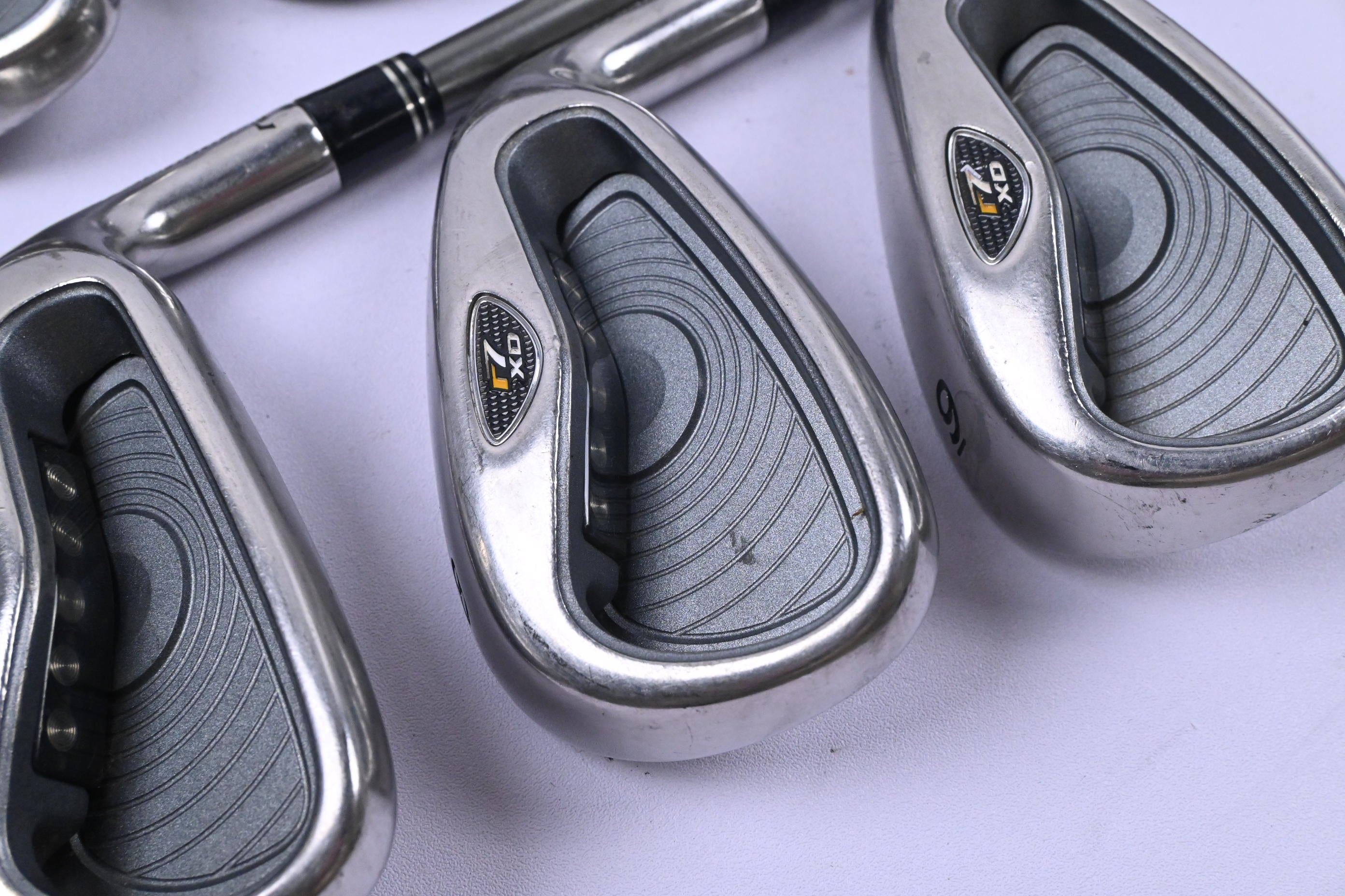 Taylormade R7 XD Irons / 4-9i / Regular Flex TaylorMade Ultralite R7-65