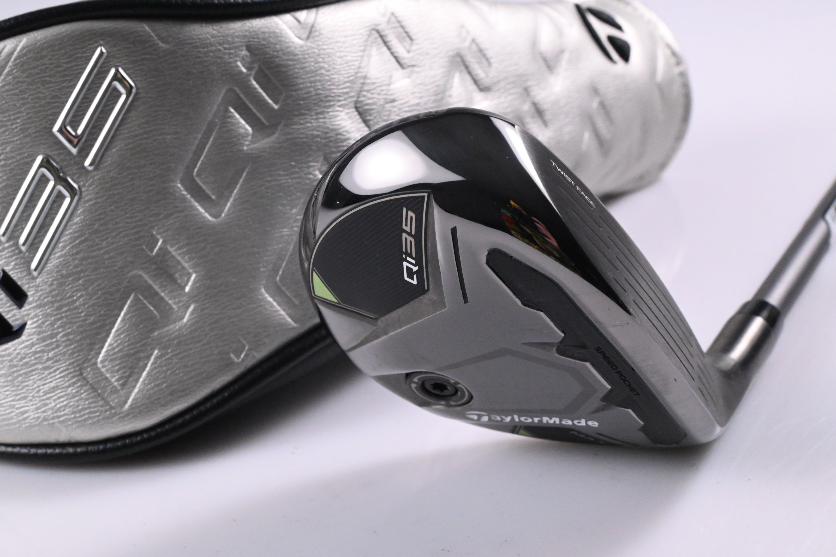 Taylormade Qi35 Max #3 Hybrid / 20 Degree / Stiff Flex Fujikura Air Speeder 60