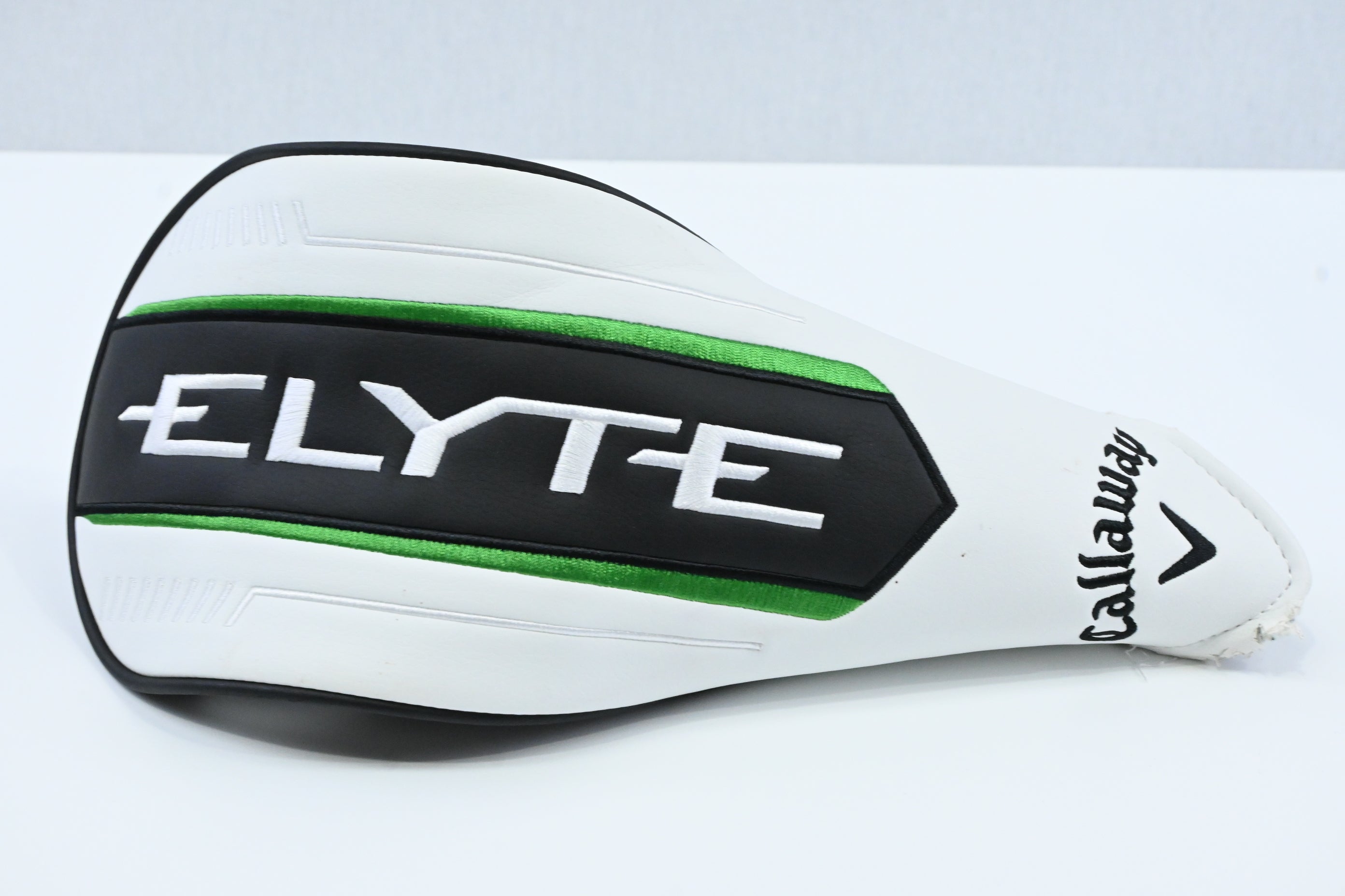Callaway Elyte Driver / 10.5 Degree / Senior Flex Vanquish 5 Shaft