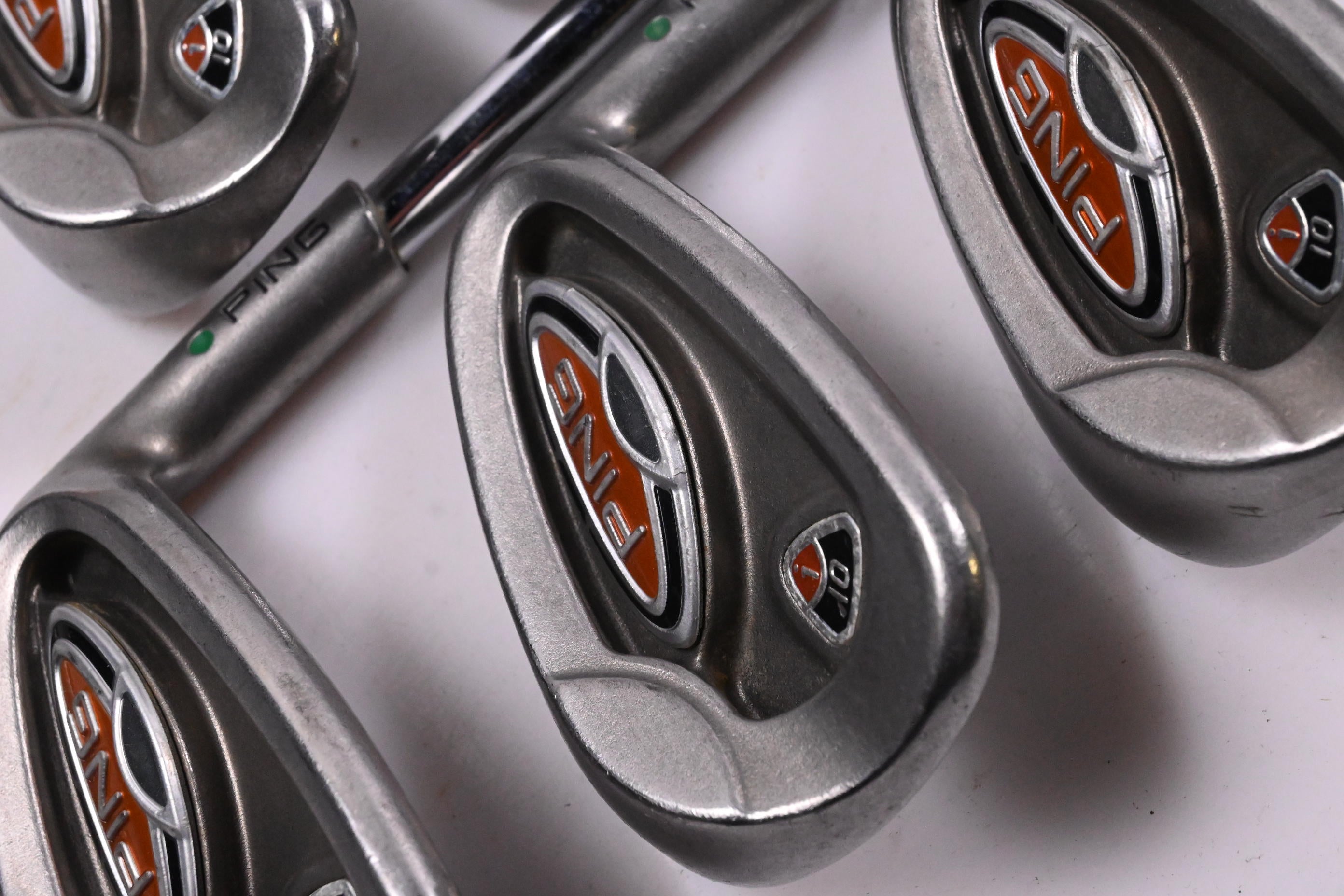 Ping i10 Irons / 7-PW+GW / Green Dot / Regular Flex Ping AWT Steel Shafts