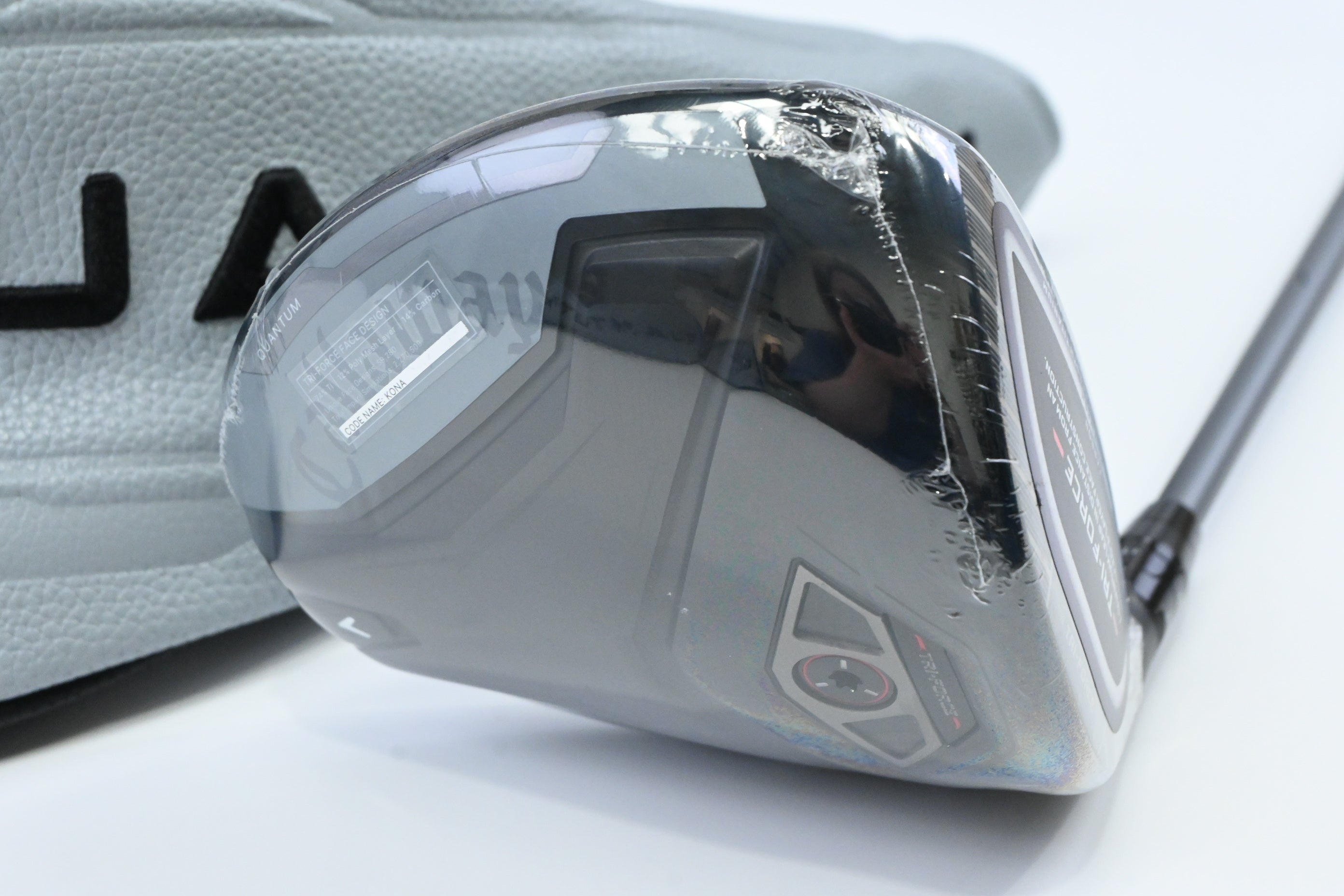 Callaway Quantum Max D Driver / 10.5 Degree / Regular Flex Denali Frost Silver