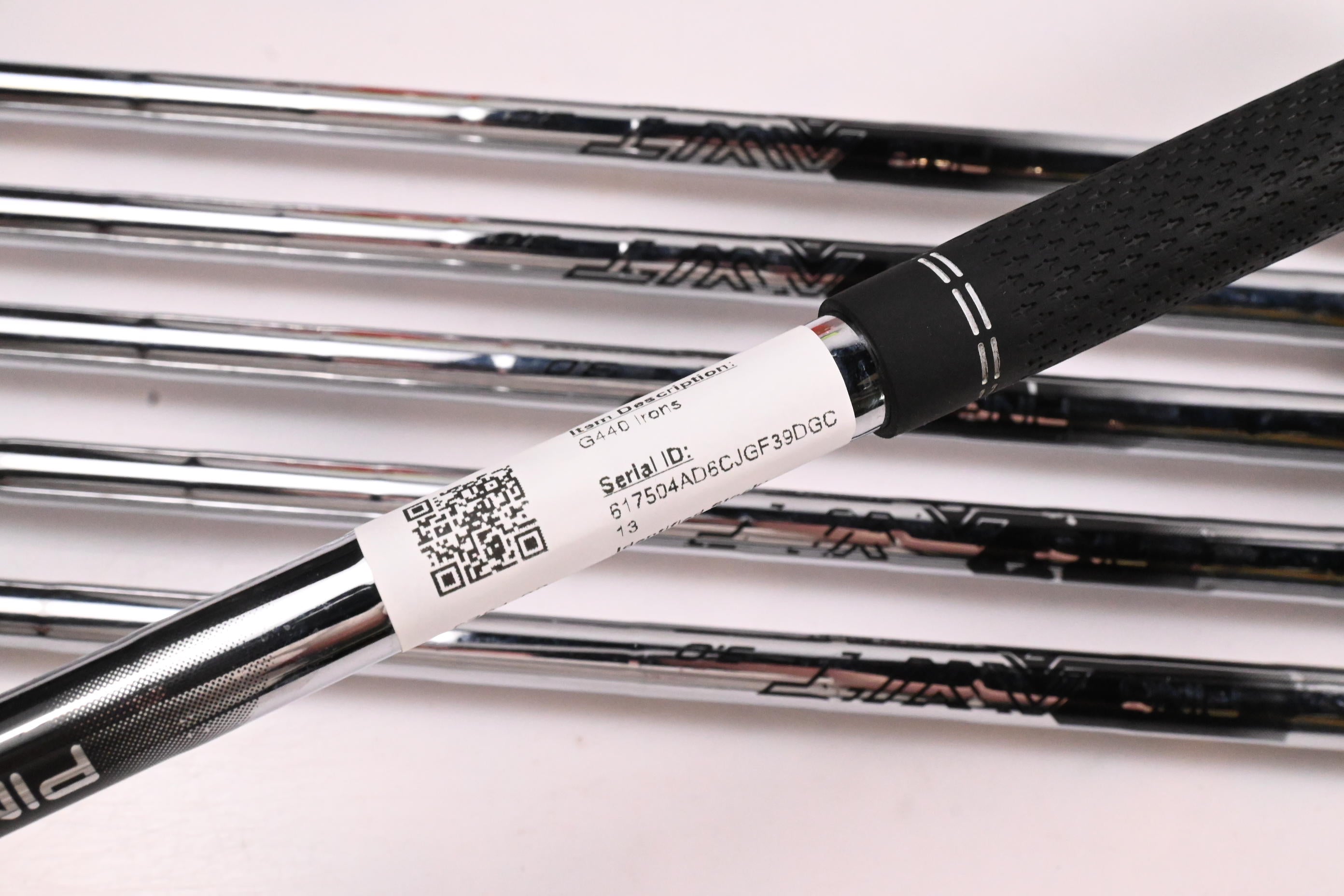 Ping G440 Irons / 6-PW+GW / Black Dot / Regular Flex Ping AWT 3.0 Shafts