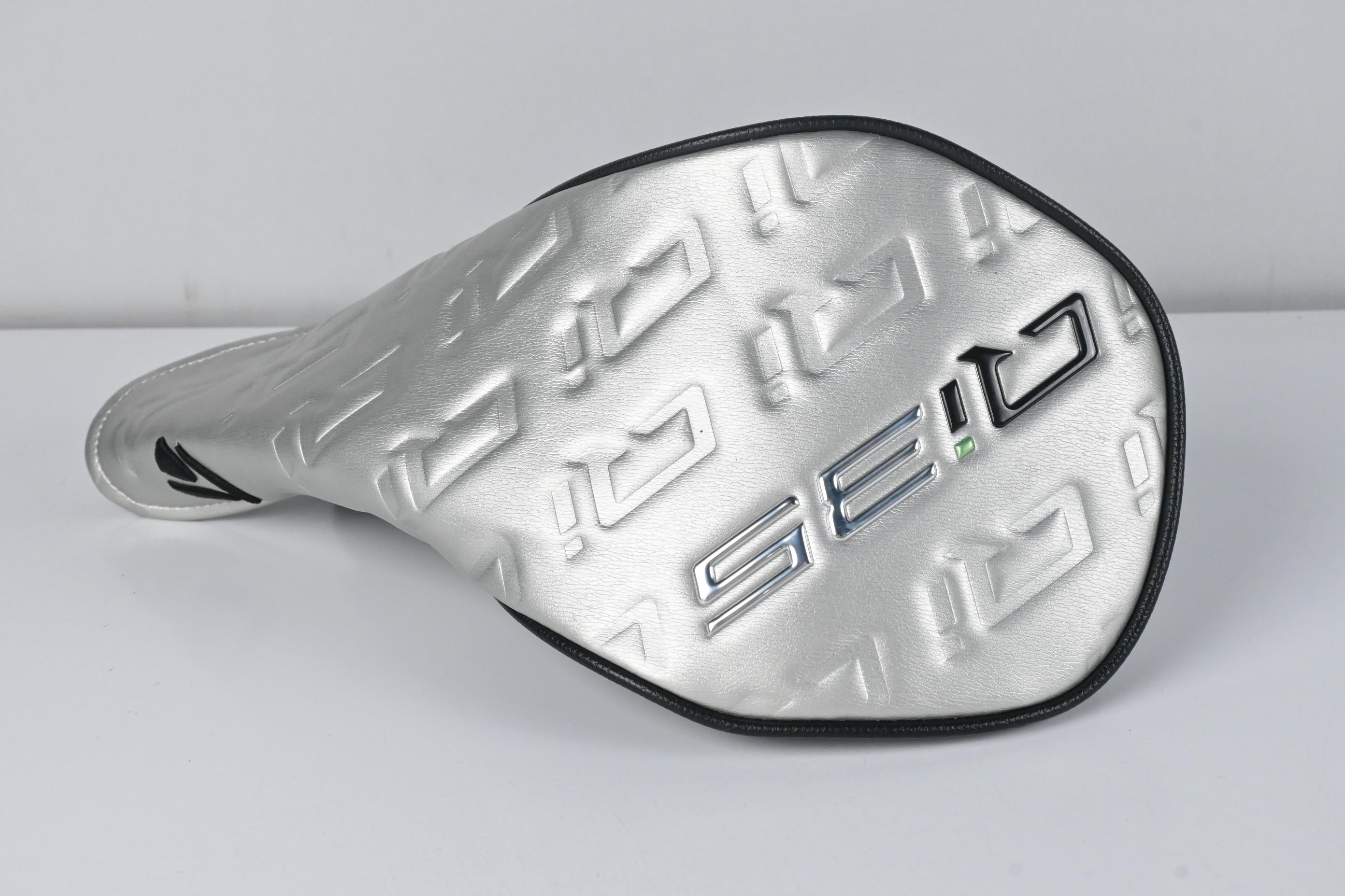 Left Hand Taylormade Qi35 LS Driver / 9 Degree / Regular Flex Tensei AV Limited