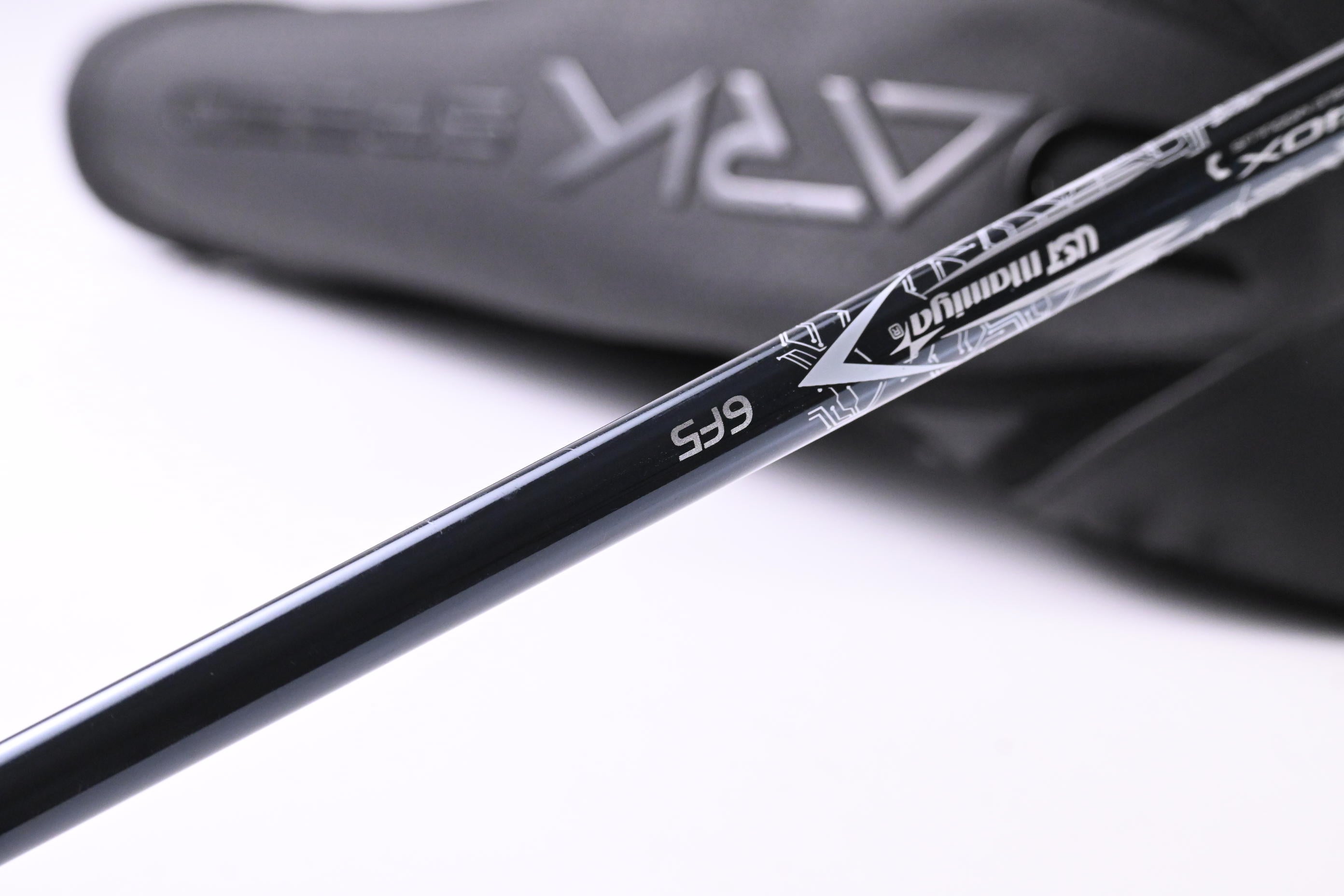 Cobra Darkspeed LS Driver / 8 Degree / X-Flex LIN-Q M40X White 6 Shaft
