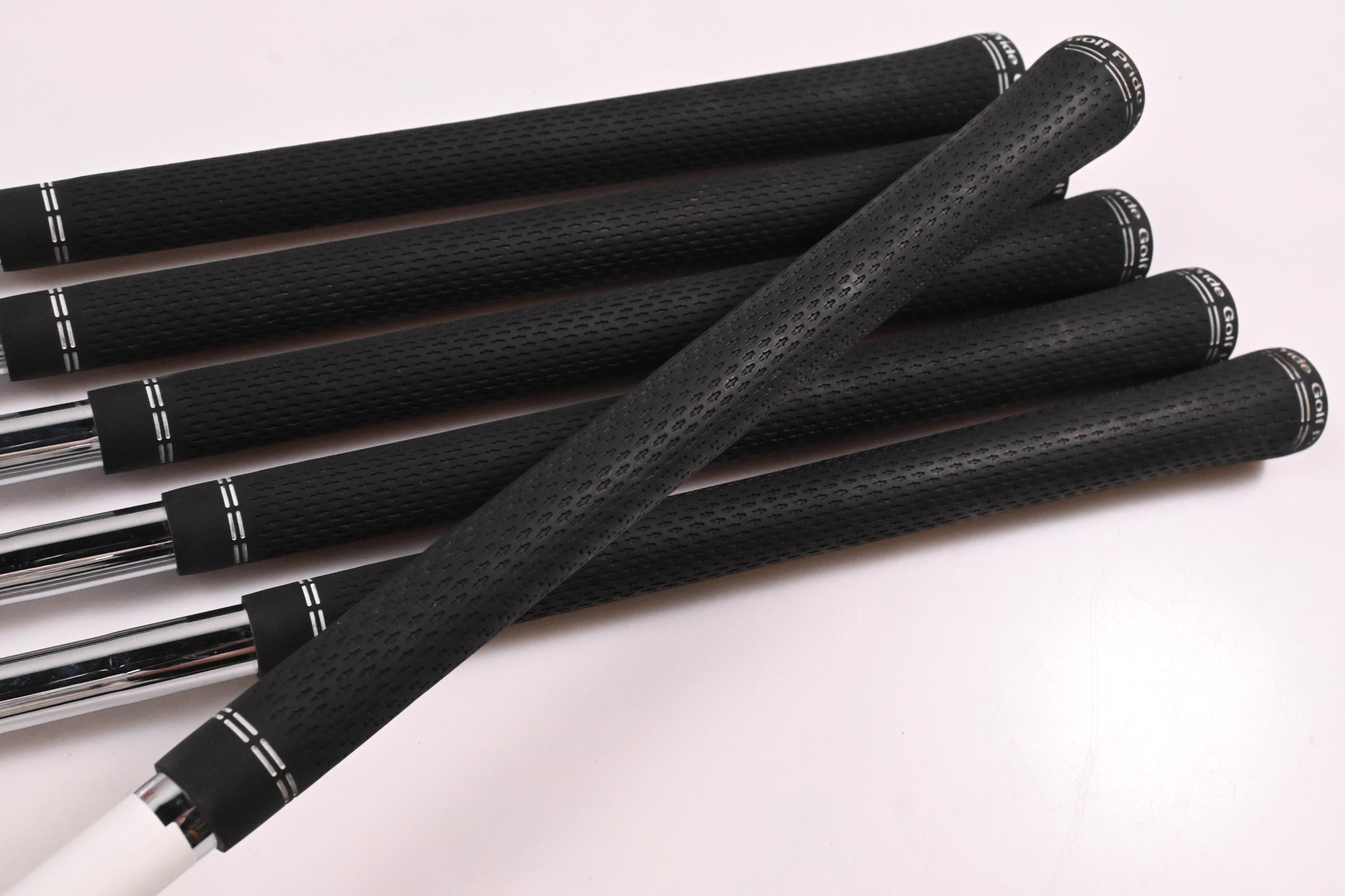 Ping G440 Irons / 6-PW+GW / Black Dot / Regular Flex Ping AWT 3.0 Shafts