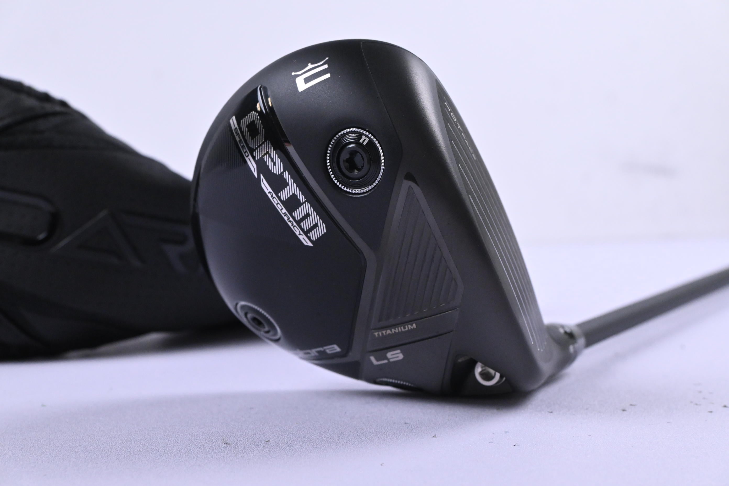 Cobra OPTM LS Titanium #3 Wood / 14.5 Degree / X-Flex Denali Frost Black 70