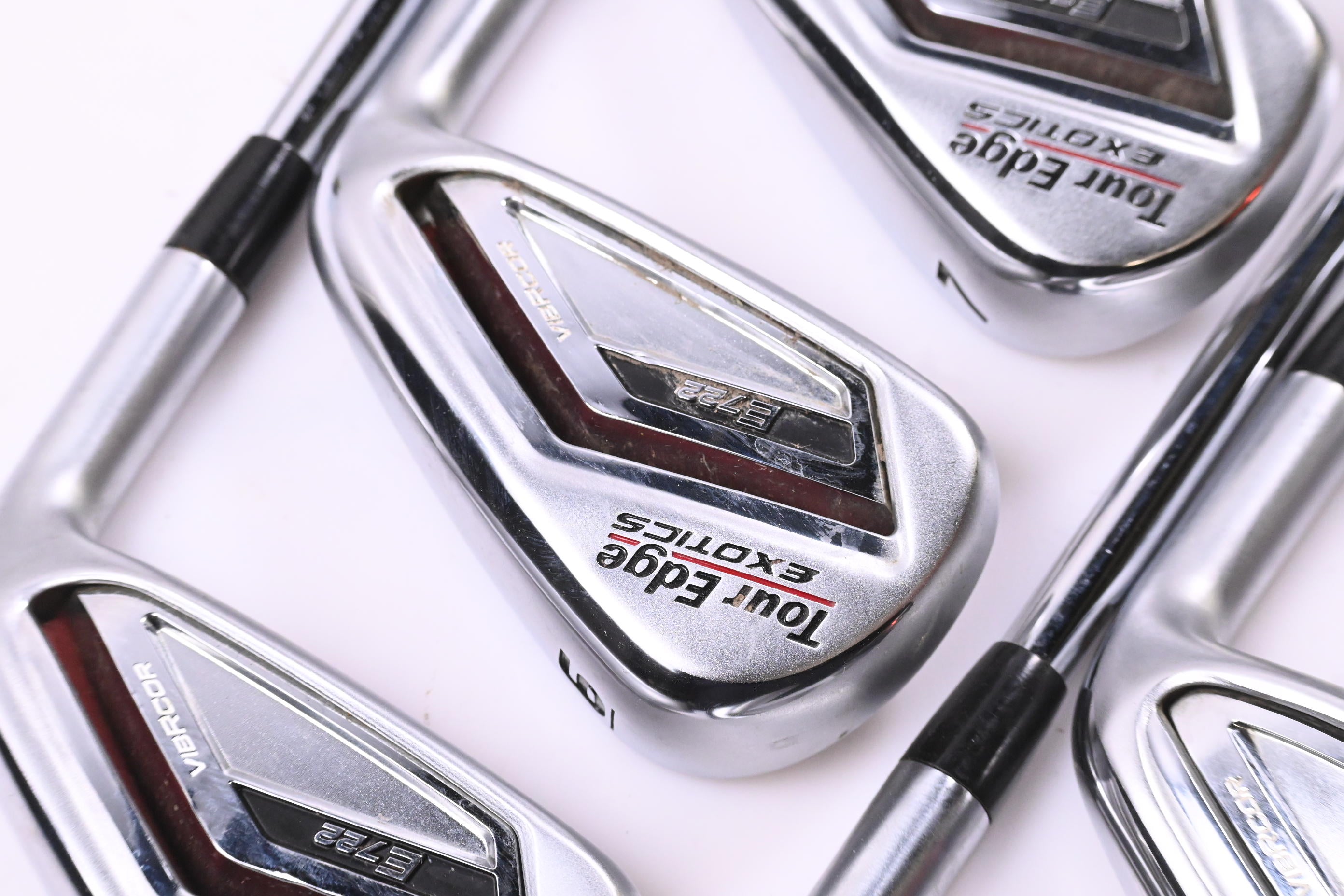 Tour Edge E722 Irons / 5-PW+GW+SW / Regular Flex XP 85 R300 Shafts