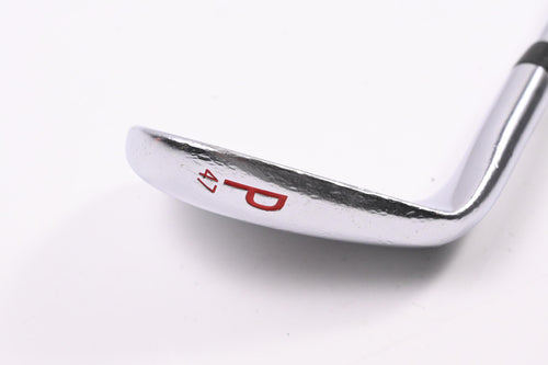 Titleist 620 MB Pitching Wedge / 47 Degree / Stiff Flex Dynamic Gold Shaft