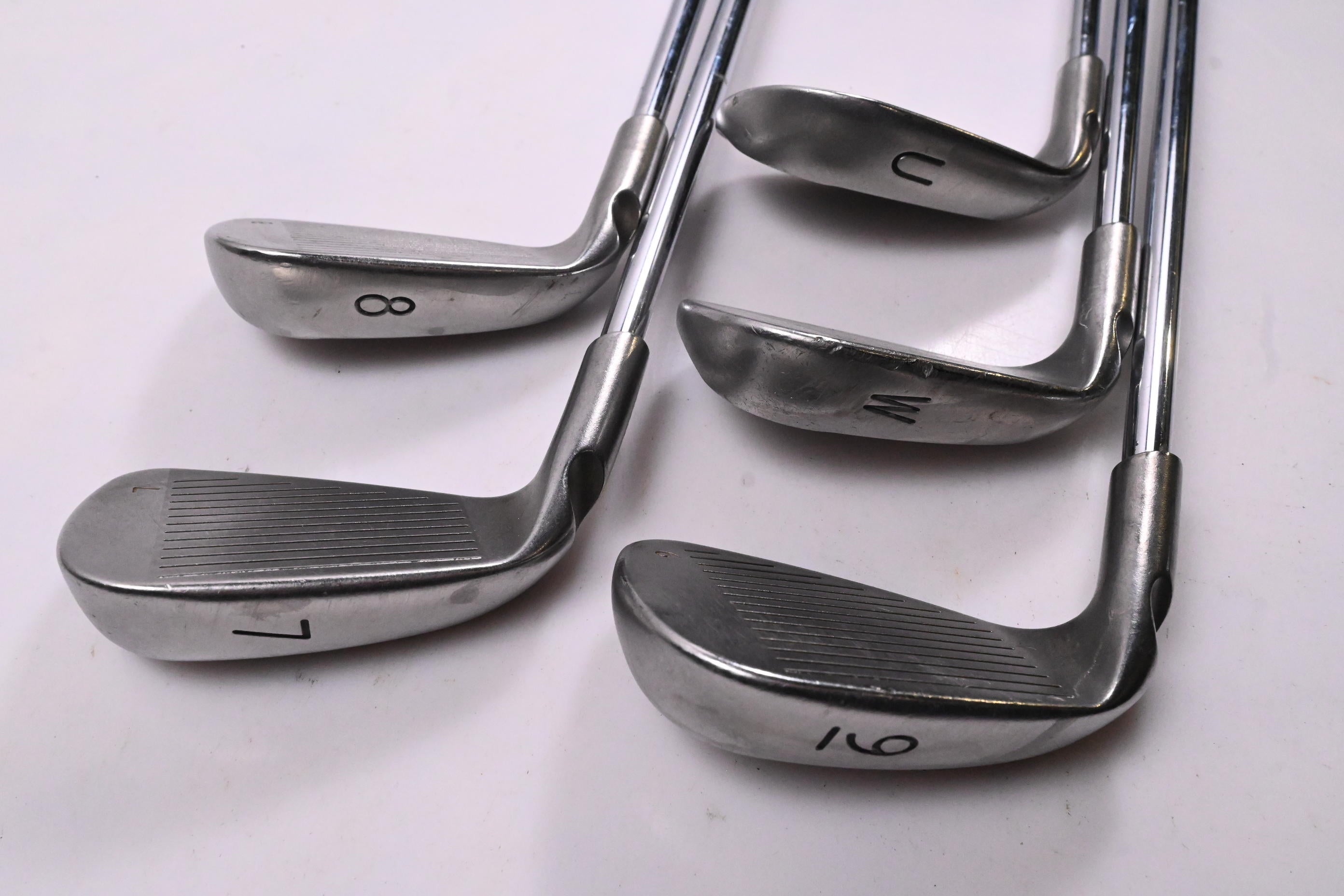 Ping i10 Irons / 7-PW+GW / Green Dot / Regular Flex Ping AWT Steel Shafts