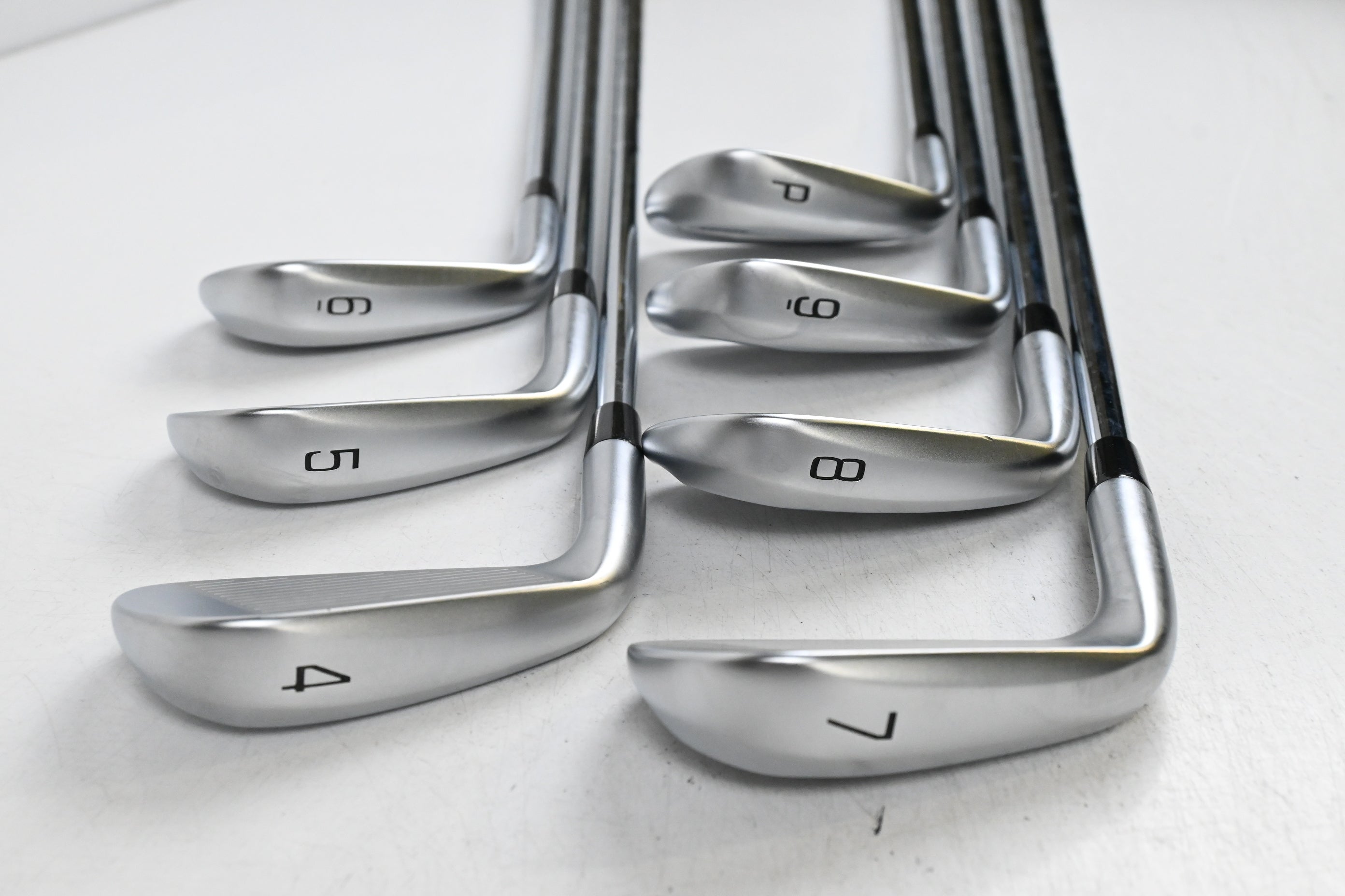 Mizuno JPX 925 Forged Irons / 4-PW / Stiff Flex Dynamic Gold S300 Shafts