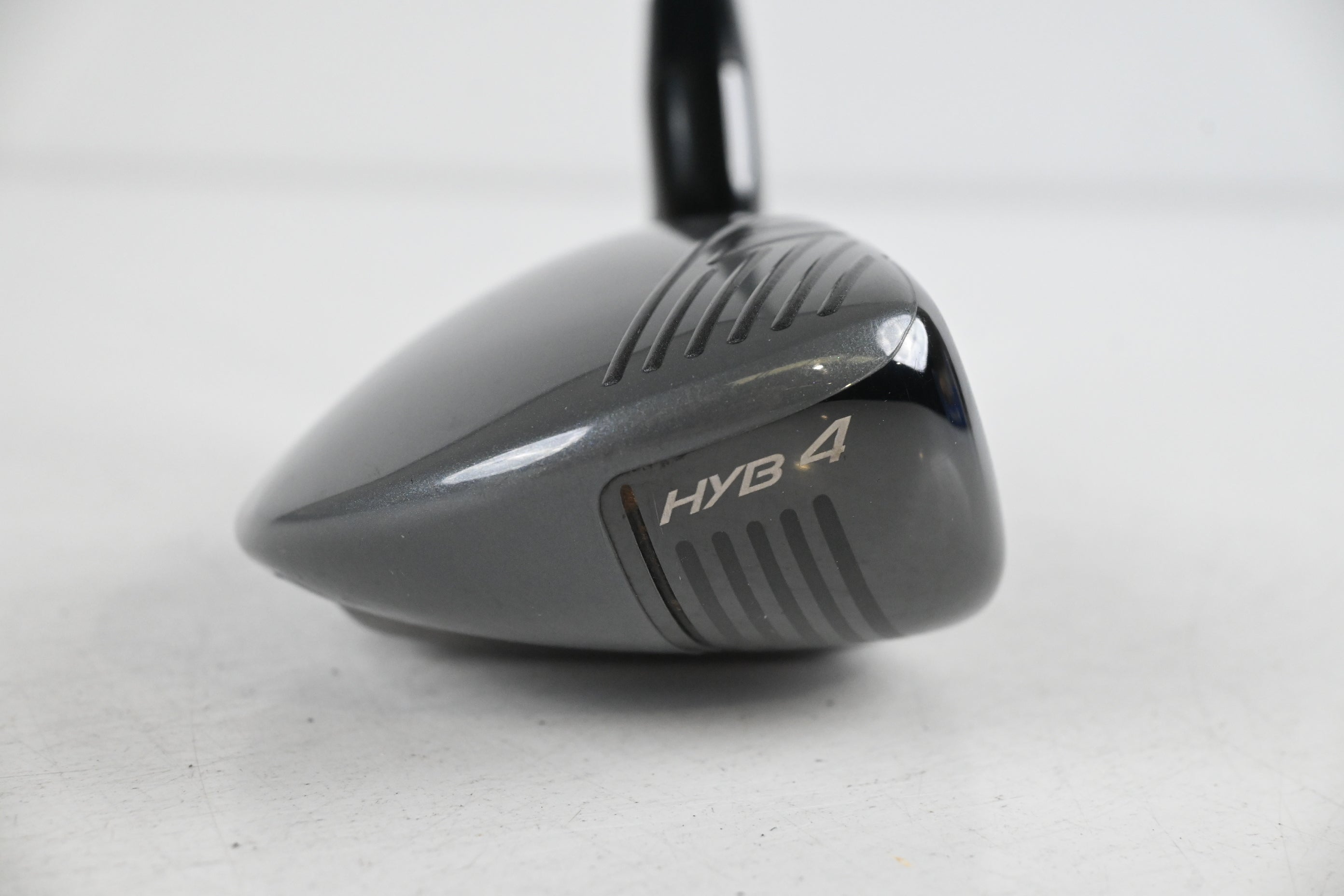 Cobra King F8 #4 Hybrid / 22 Degree / Regular Flex Aldila Rogue Pro 75