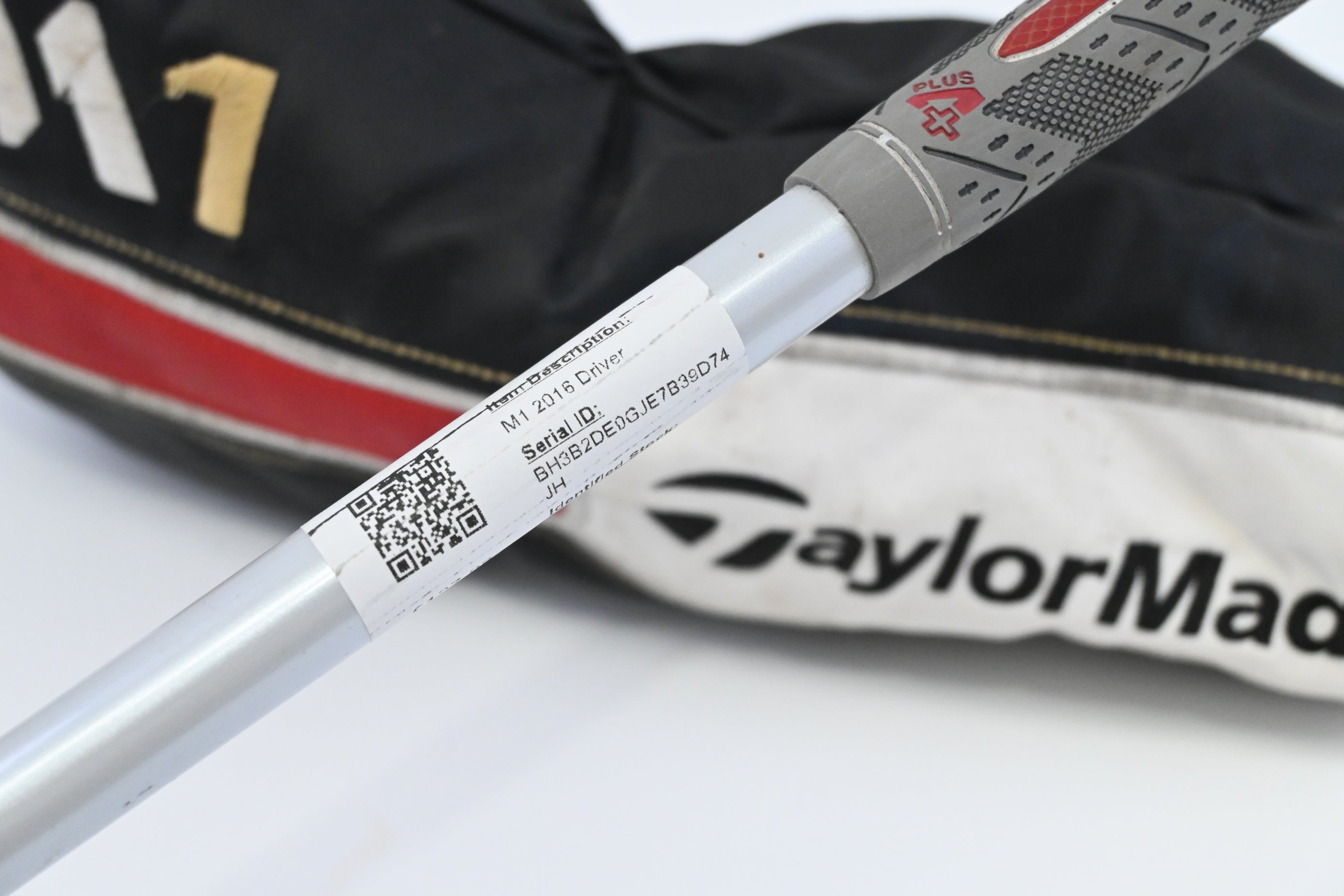 Taylormade M1 2016 Driver / 12 Degree / Regular Flex Kuro Kage Silver 60