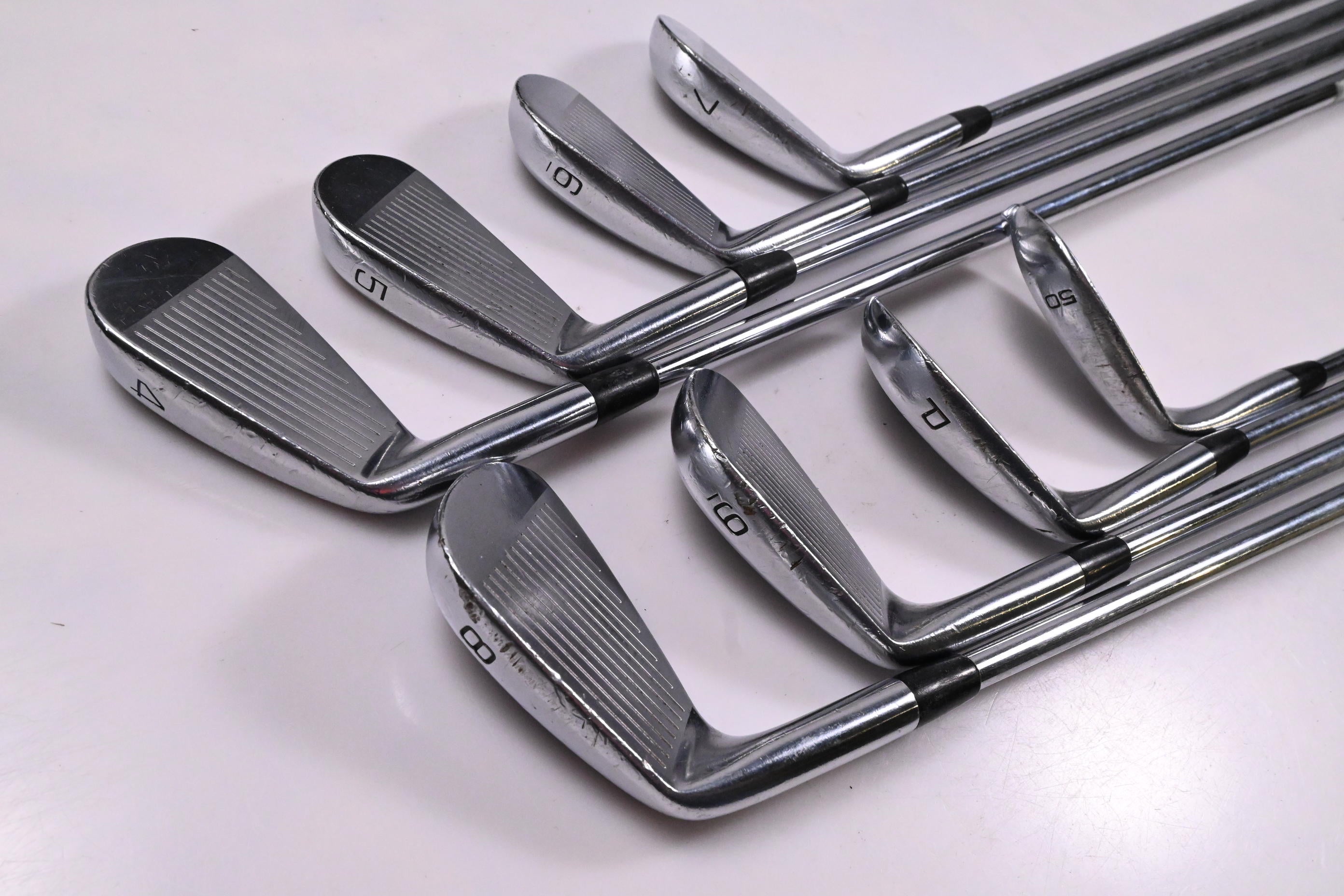 Mizuno JPX 825 Pro Irons / 4-PW+GW / Regular Flex Project X Shafts