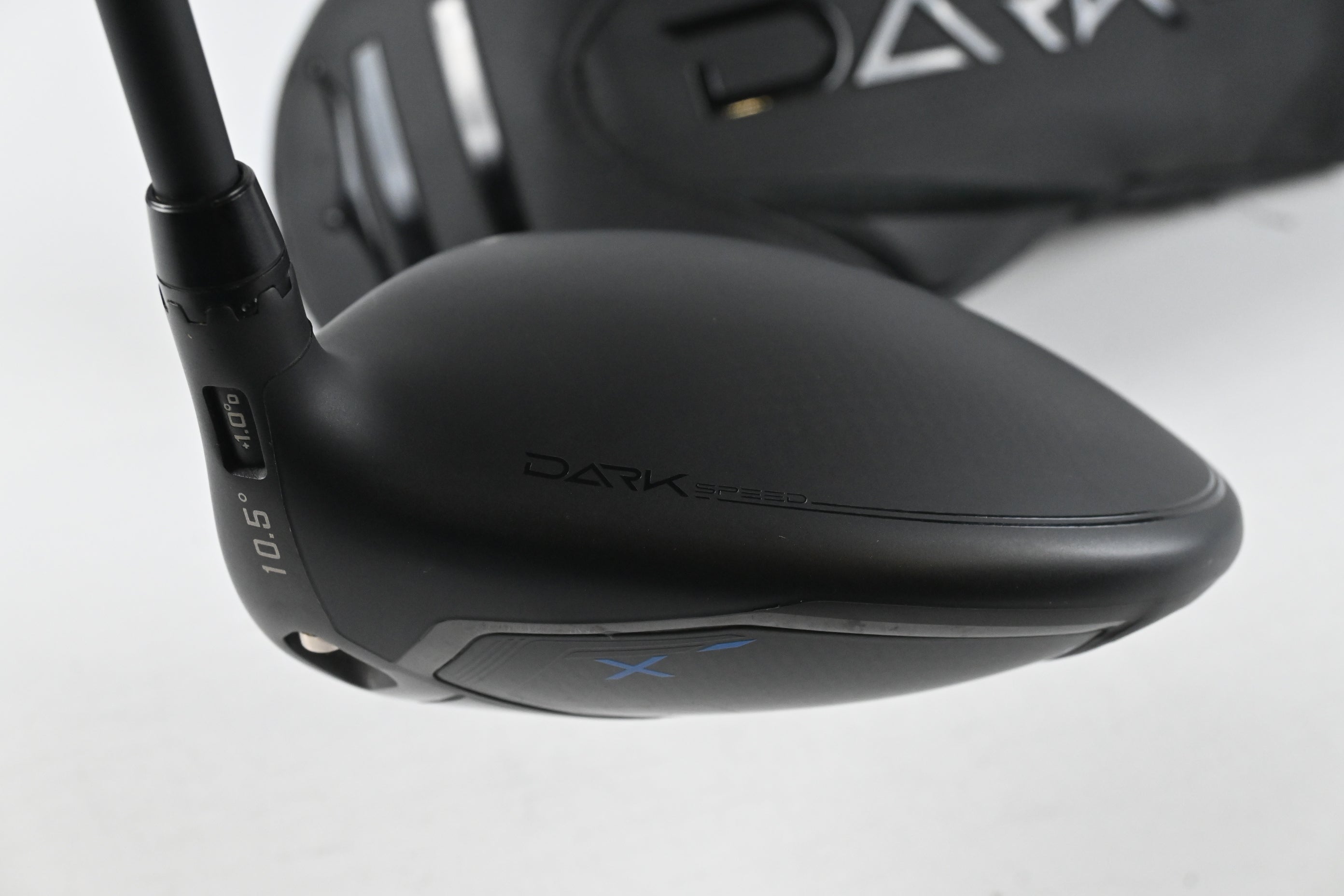 Cobra Darkspeed X Driver / 10.5 Degree / Regular Flex Hzrdus CB Red 50 Shaft