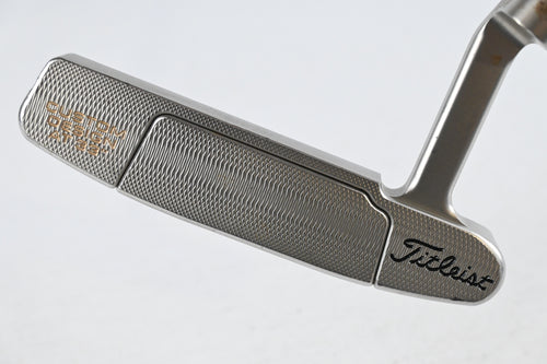 Scotty Cameron Cameron & Crown Newport Putter / 33 Inch