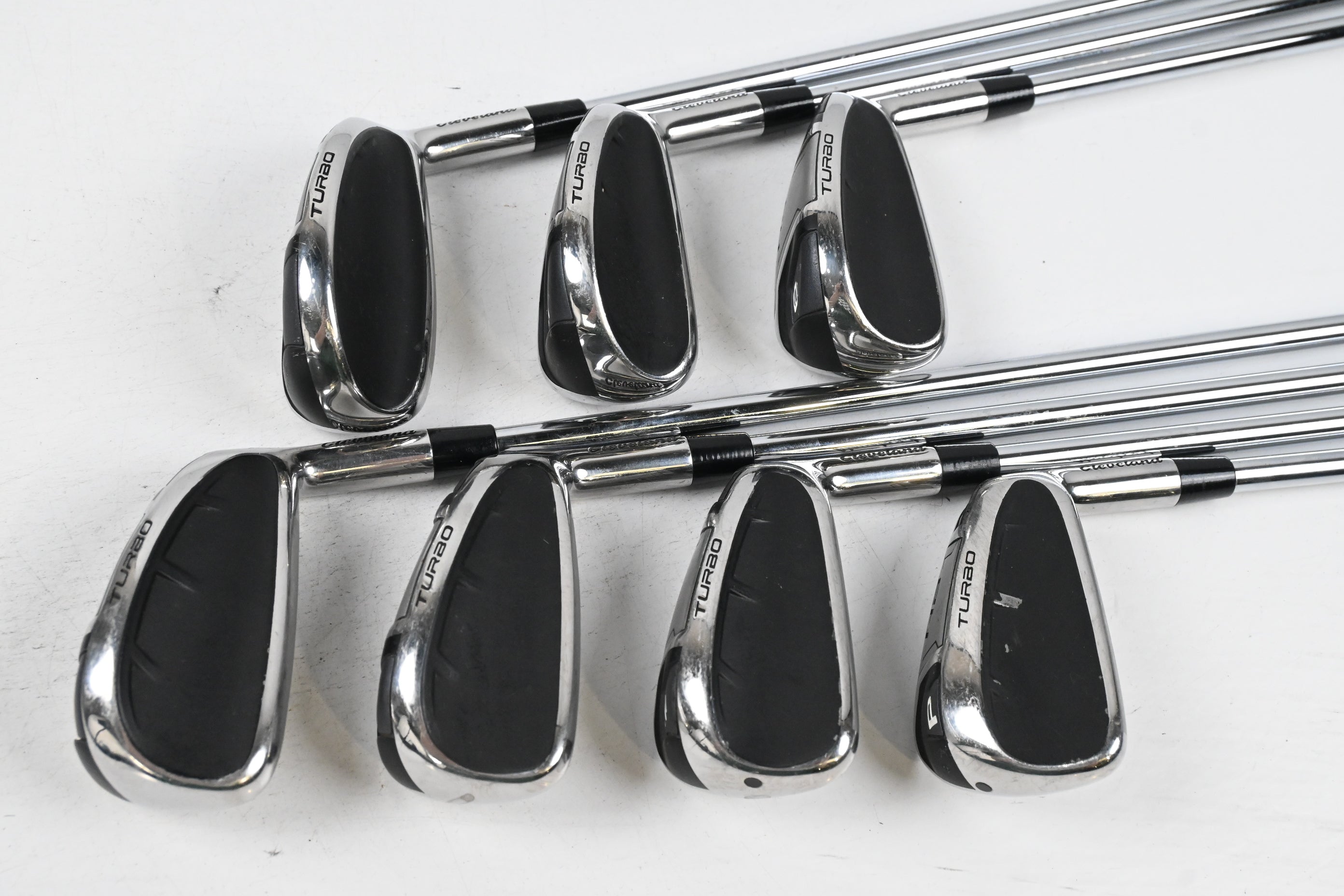 Cleveland Launcher HB Turbo Irons / 4-PW / Regular Flex Dynamic Gold DST 98