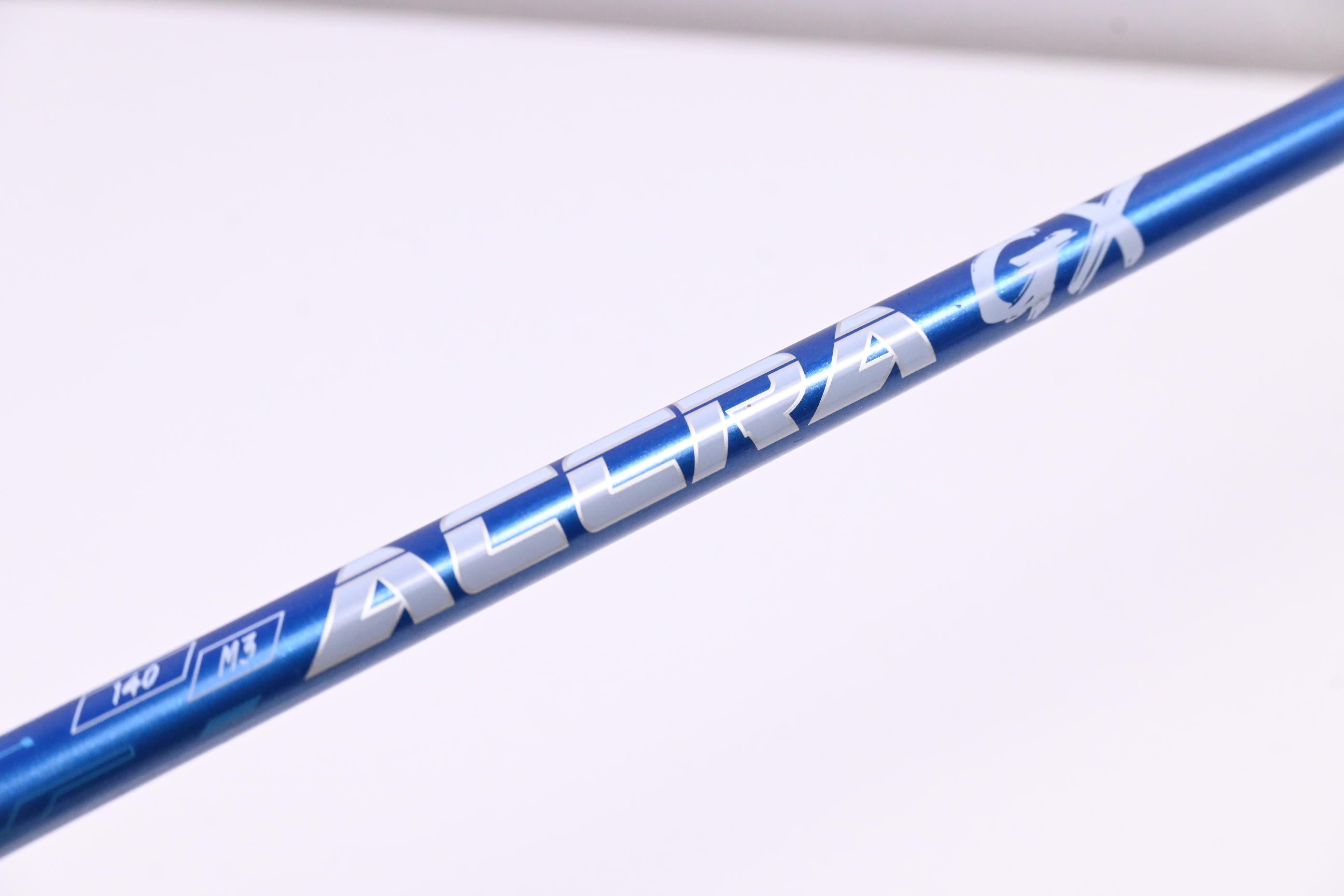 Accra GX Blue 100 Series 140 Driver Shaft / Regular Flex / Titleist