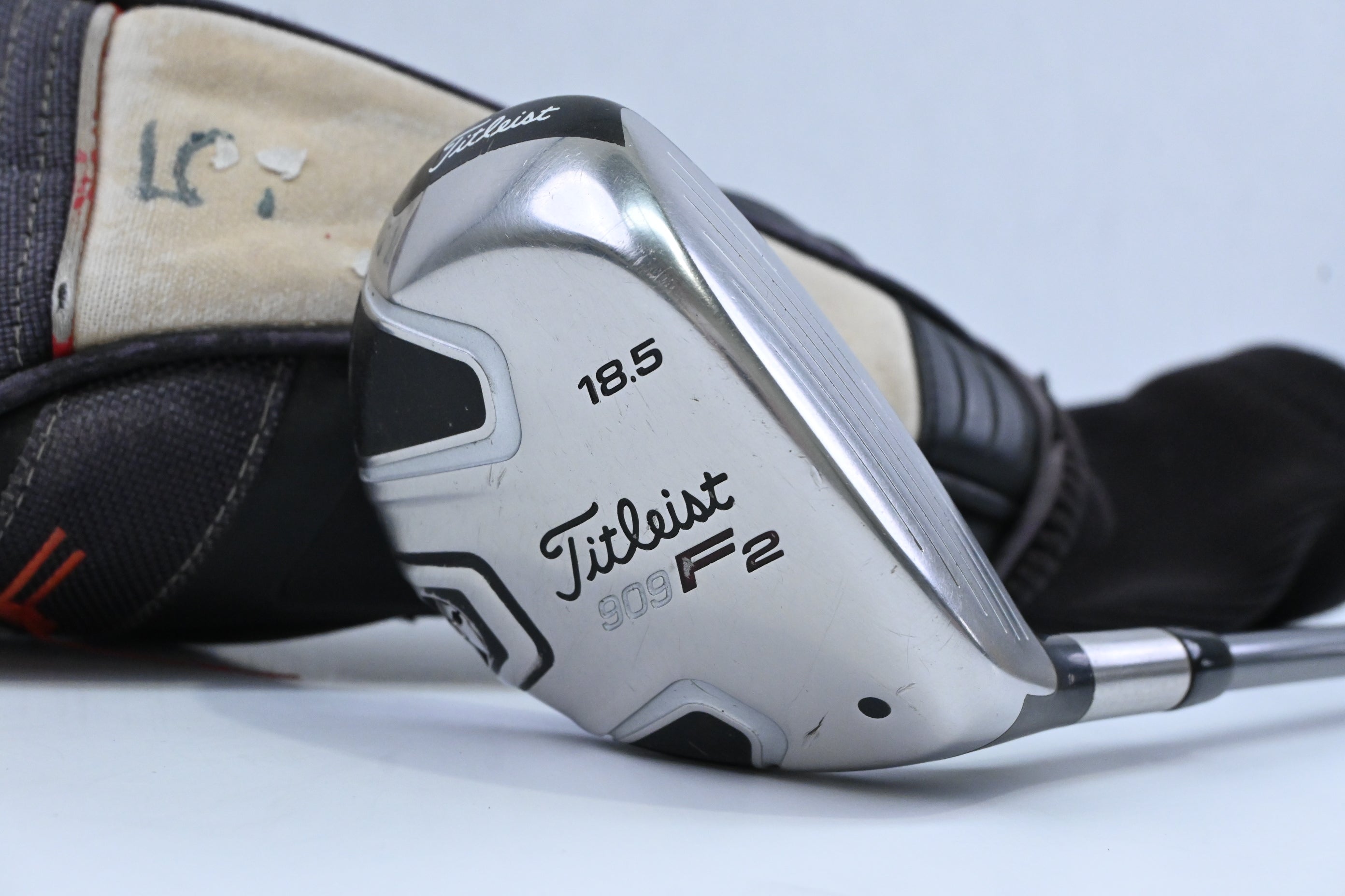 Titleist 909 F2 #5 Wood / 18.5 Degree / Regular Flex Diamana 75 Shaft