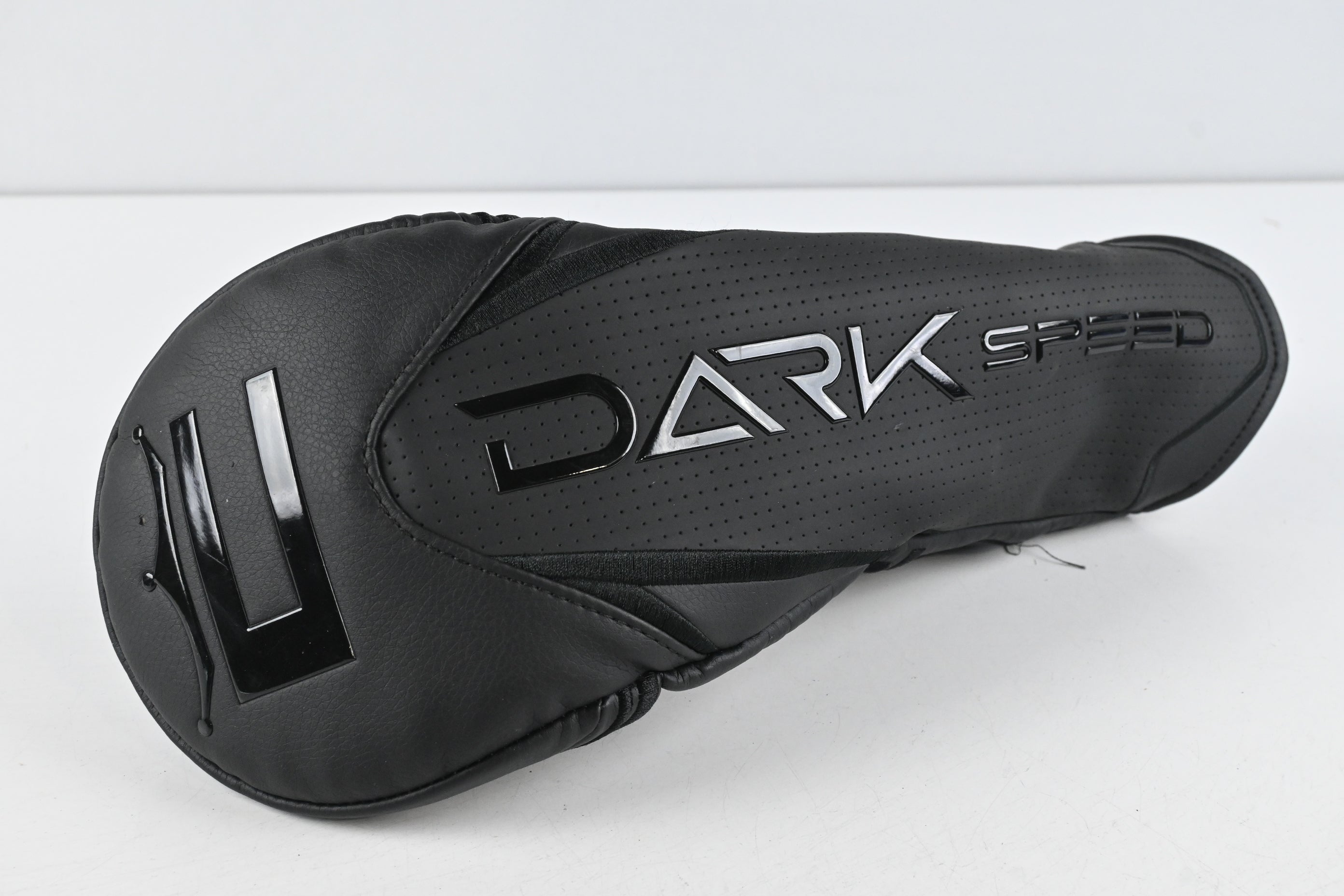 Cobra Darkspeed X Driver / 10.5 Degree / Regular Flex Hzrdus CB Red 50 Shaft