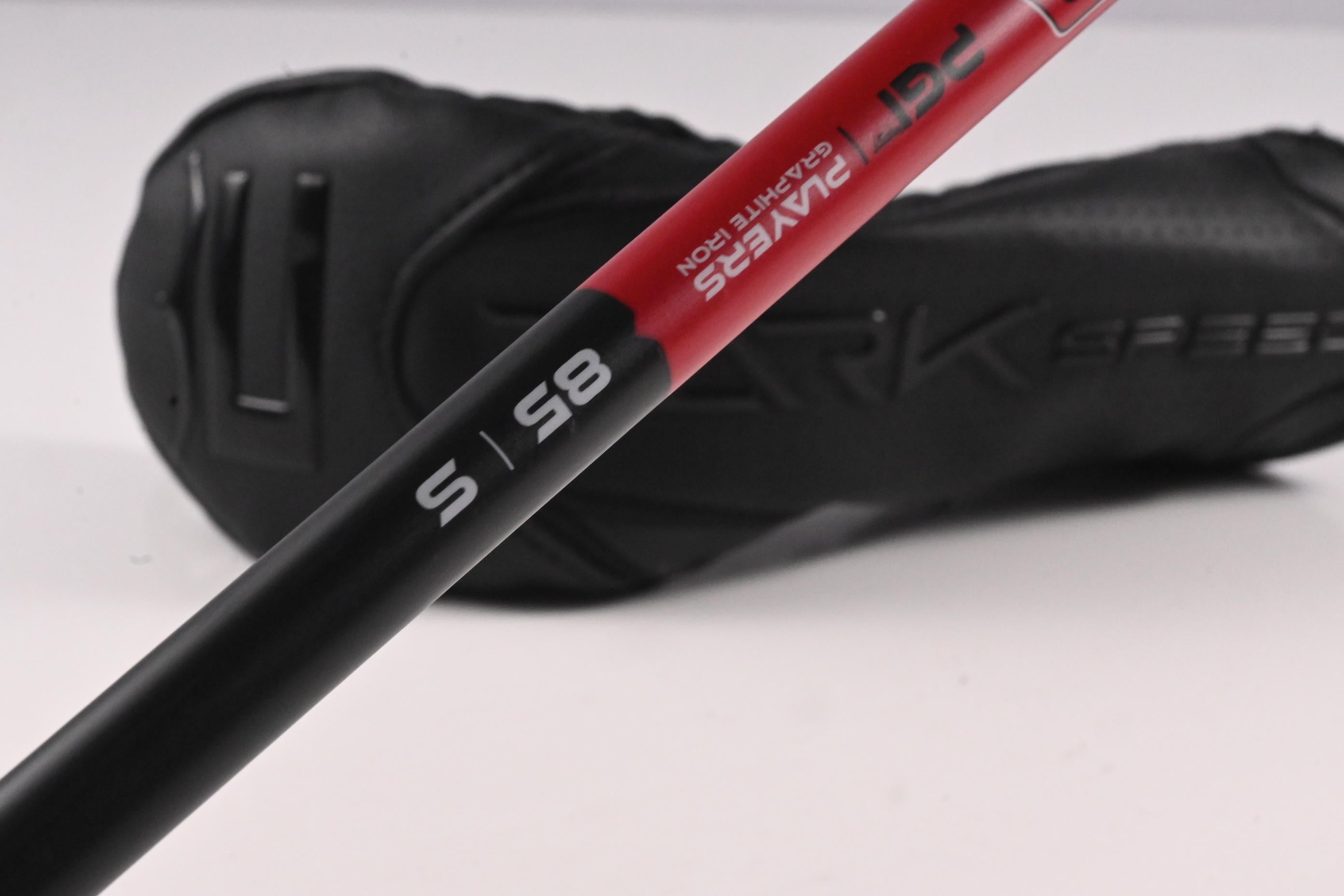Cobra Darkspeed #3 Hybrid / 19 Degree / Stiff Flex KBS PGI 85 Shaft
