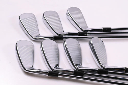 Kirkland Signature Irons / 4-PW / Stiff Flex Elevate 115 Shafts