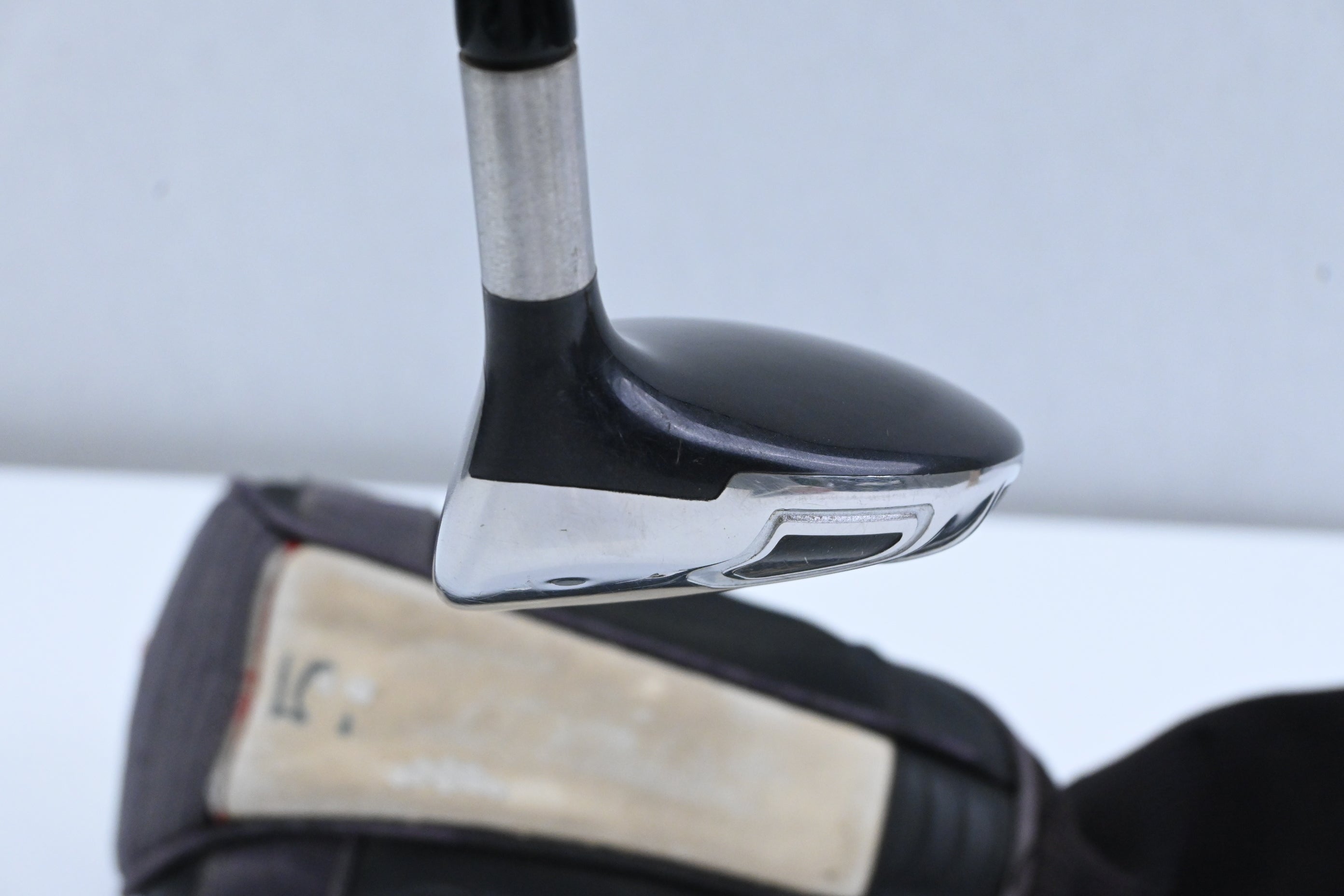 Titleist 909 F2 #5 Wood / 18.5 Degree / Regular Flex Diamana 75 Shaft
