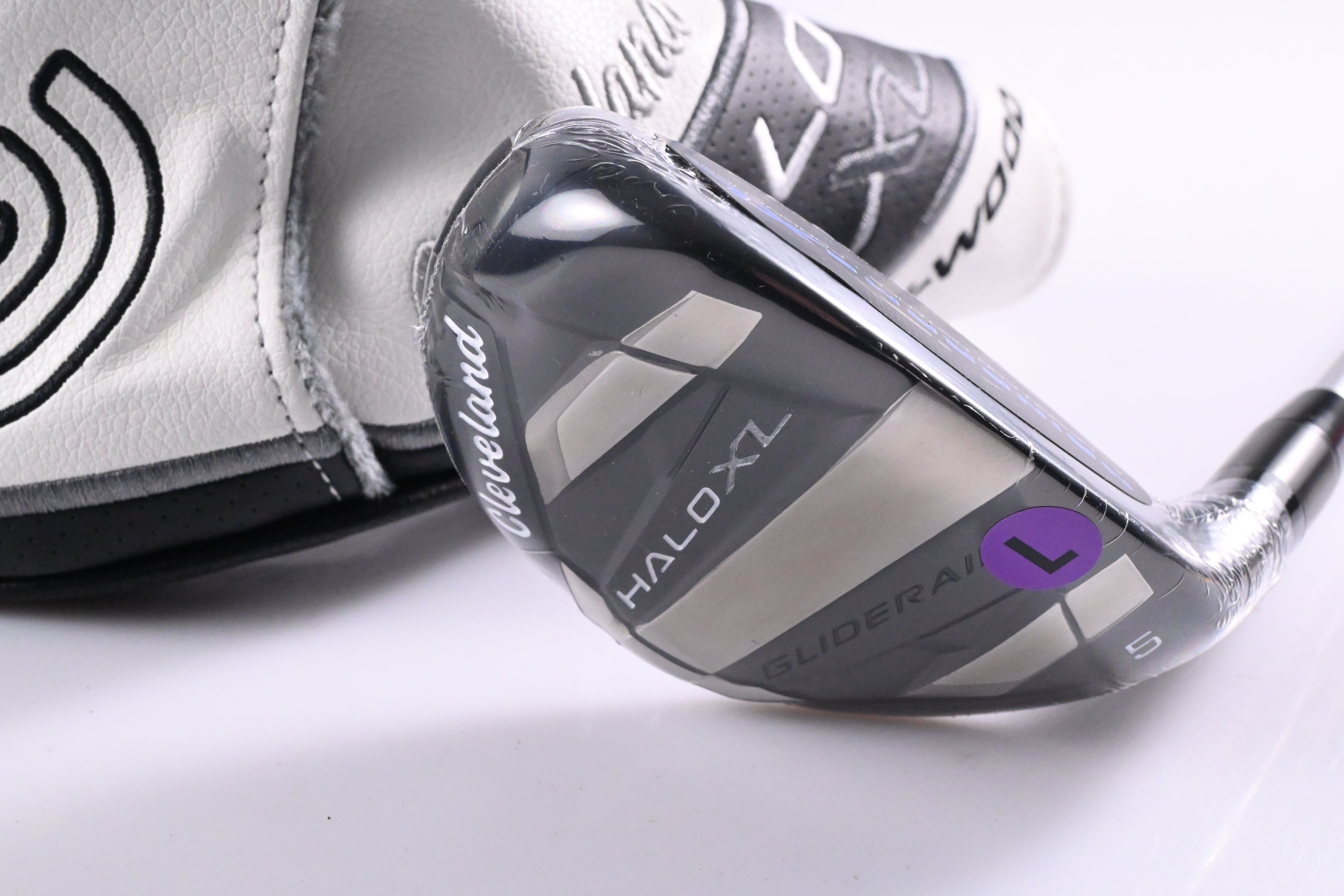 Ladies Cleveland Halo XL #5 Hybrid / 24 Degree / Ladies Flex Aldila Ascent PL 40