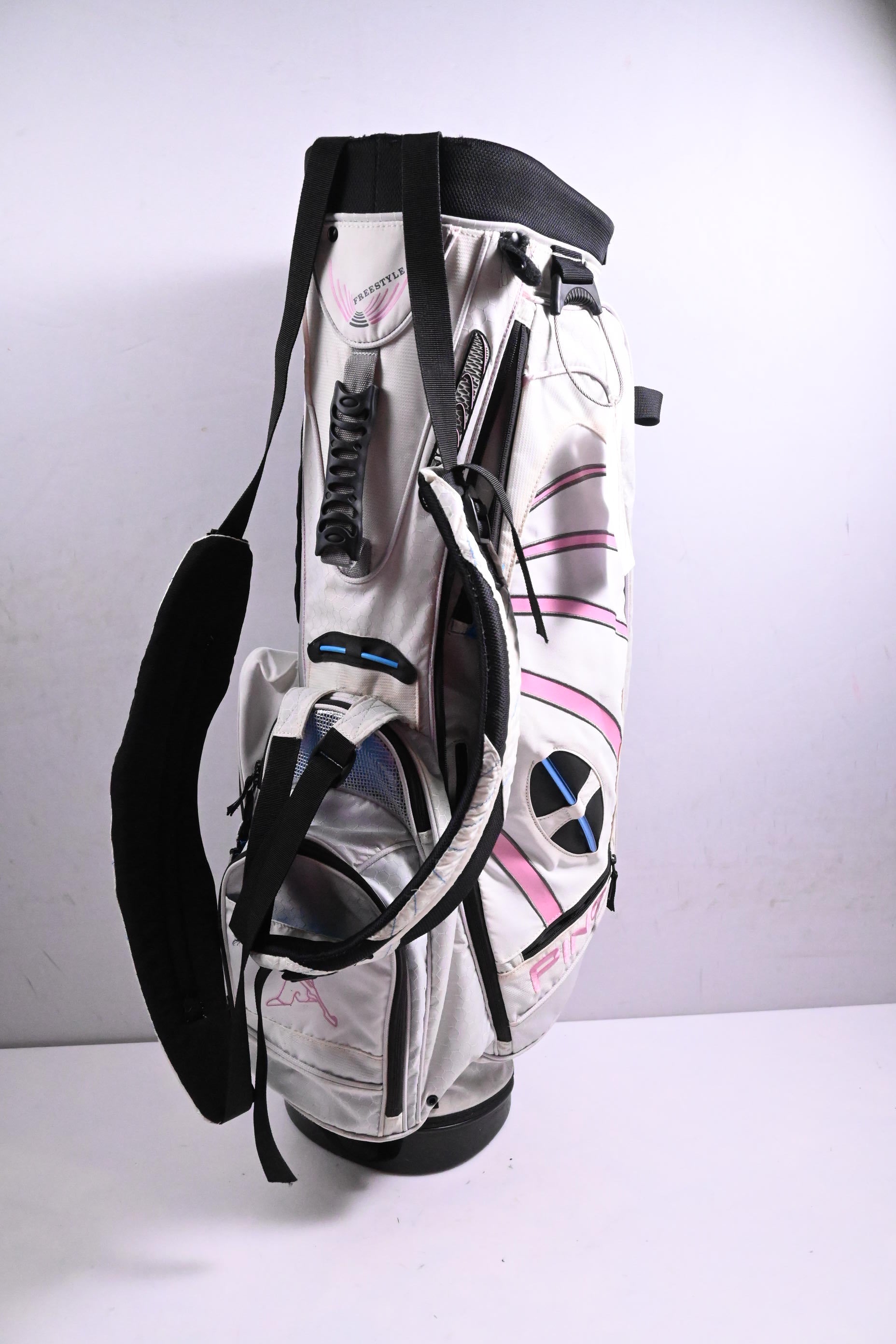 Ping Freestyle Stand Bag / 4-Way Divider / White