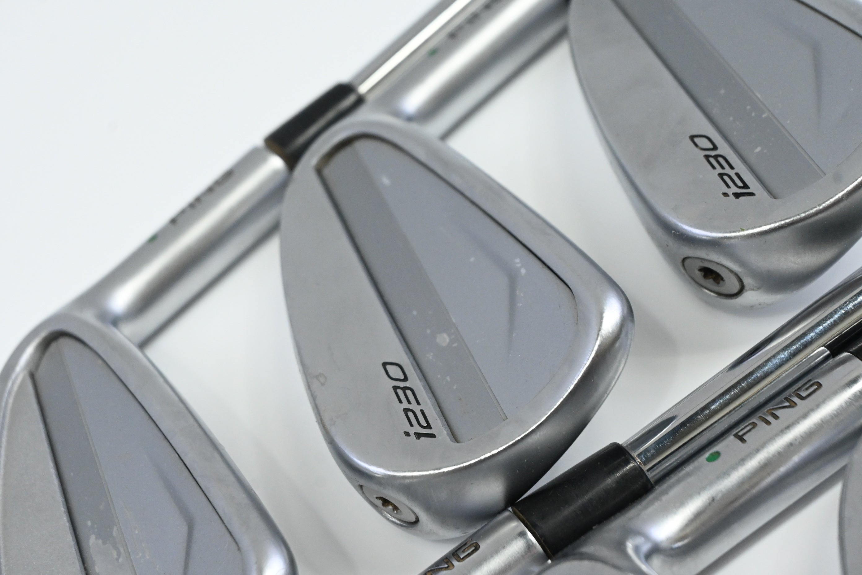 Ping i230 Irons / 5-PW / Green Dot / Stiff Flex Dynamic Gold S300