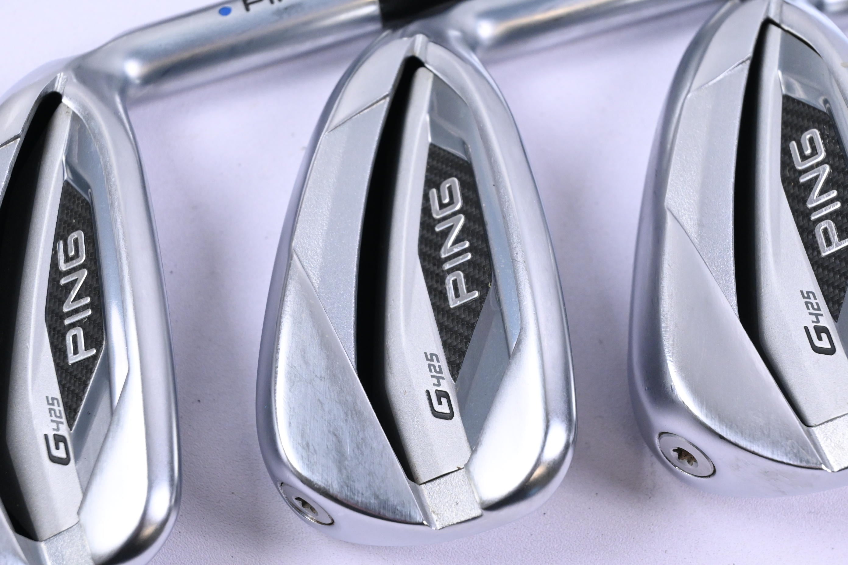 Ping G425 Irons / 4-PW / Blue Dot / Stiff Flex N.S.Pro Modus 3 Tour 105 Shafts