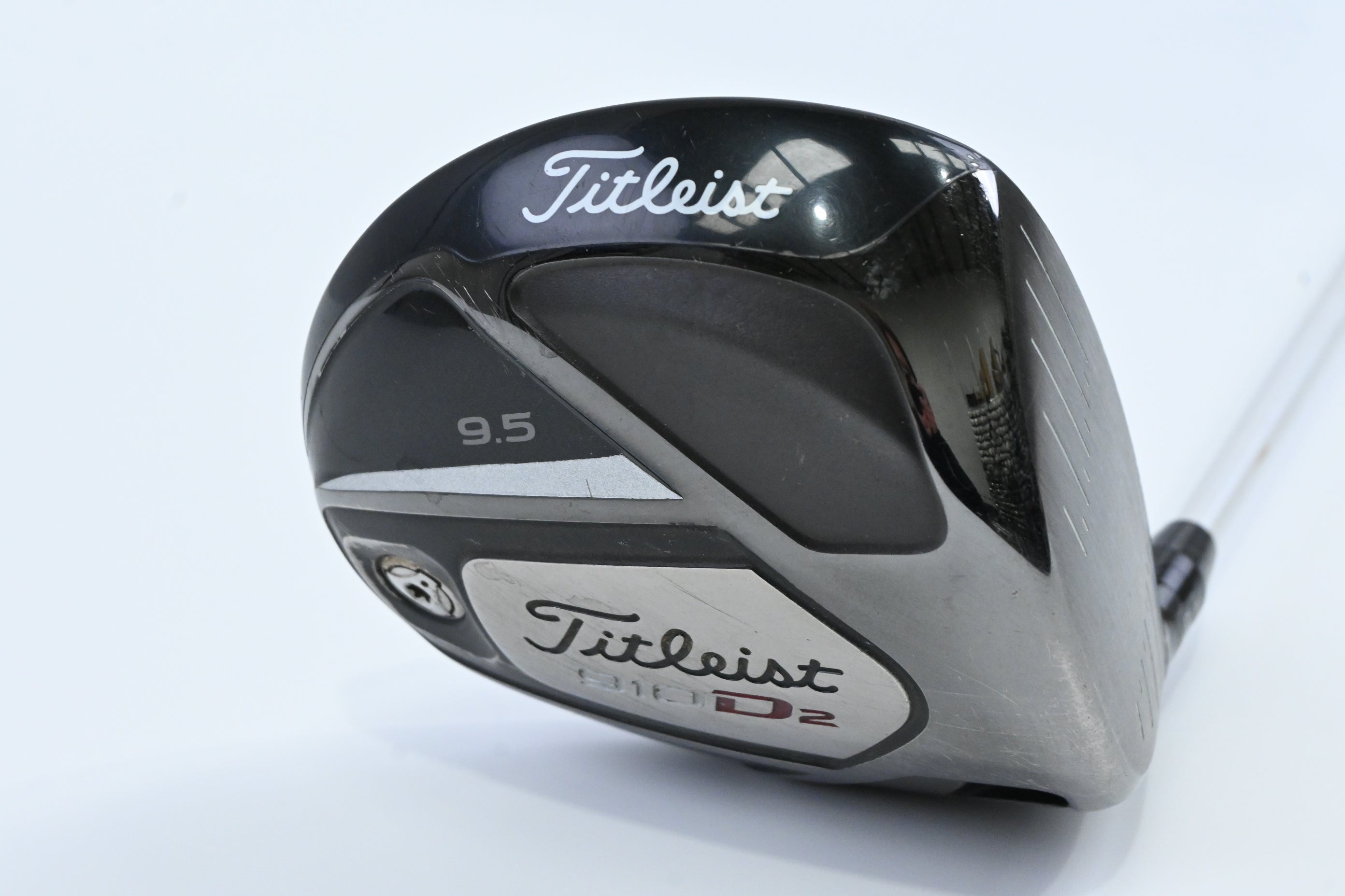 Titleist 910 D2 Driver / 9.5 Degree / Stiff Flex Aldila Rogue 95 MSI 70 Shaft