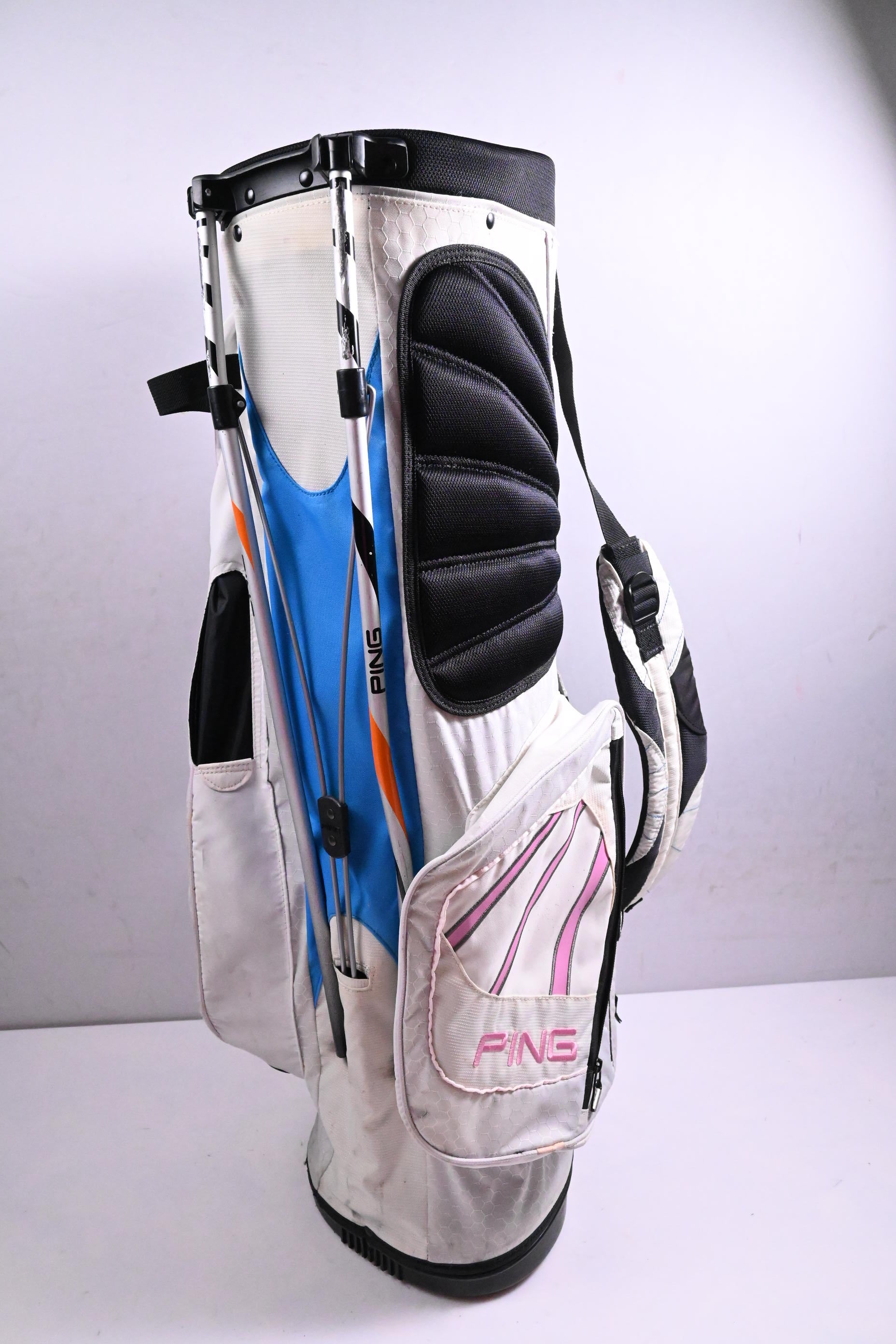 Ping Freestyle Stand Bag / 4-Way Divider / White