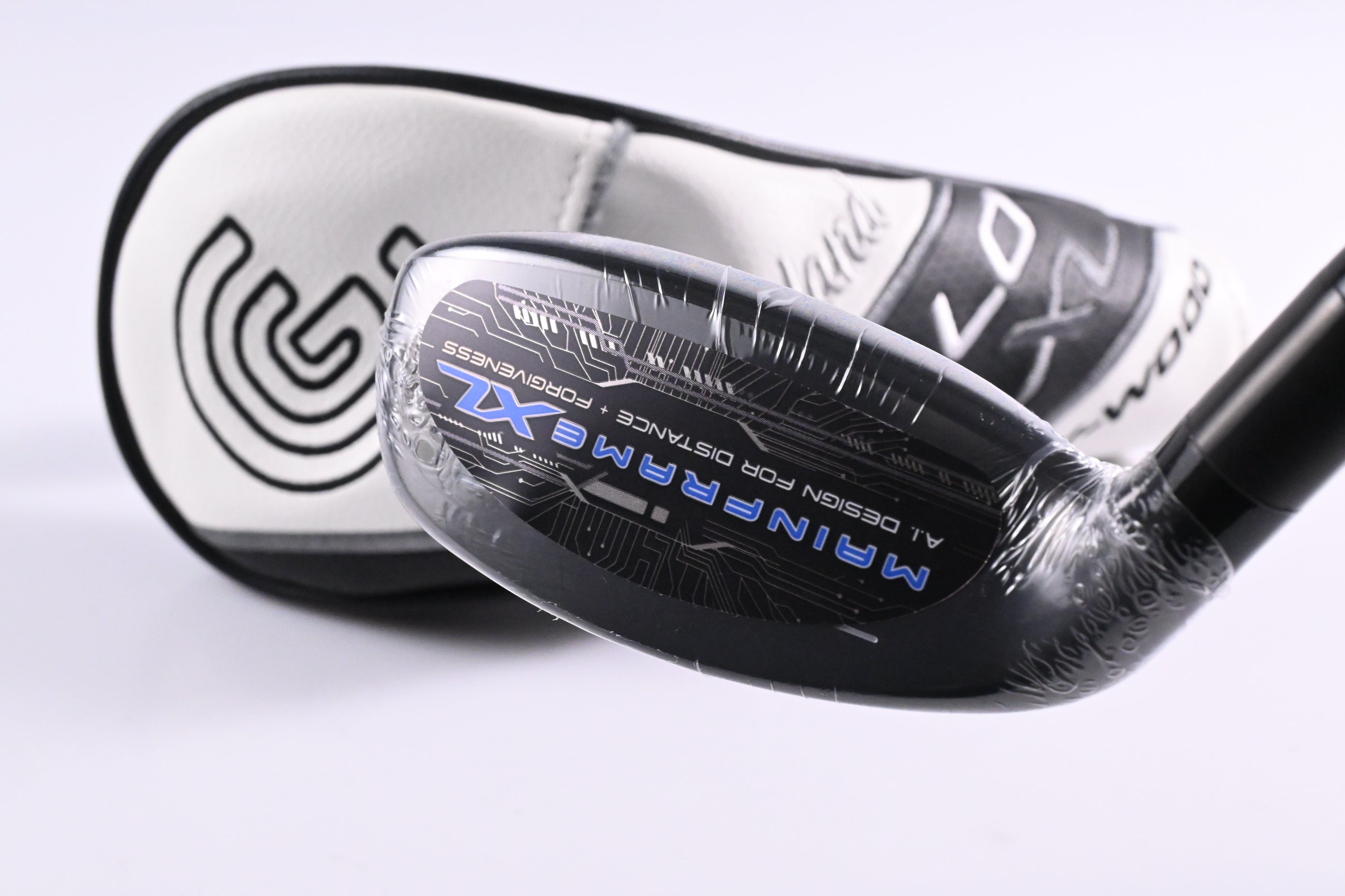 Ladies Cleveland Halo XL #5 Hybrid / 24 Degree / Ladies Flex Aldila Ascent PL 40