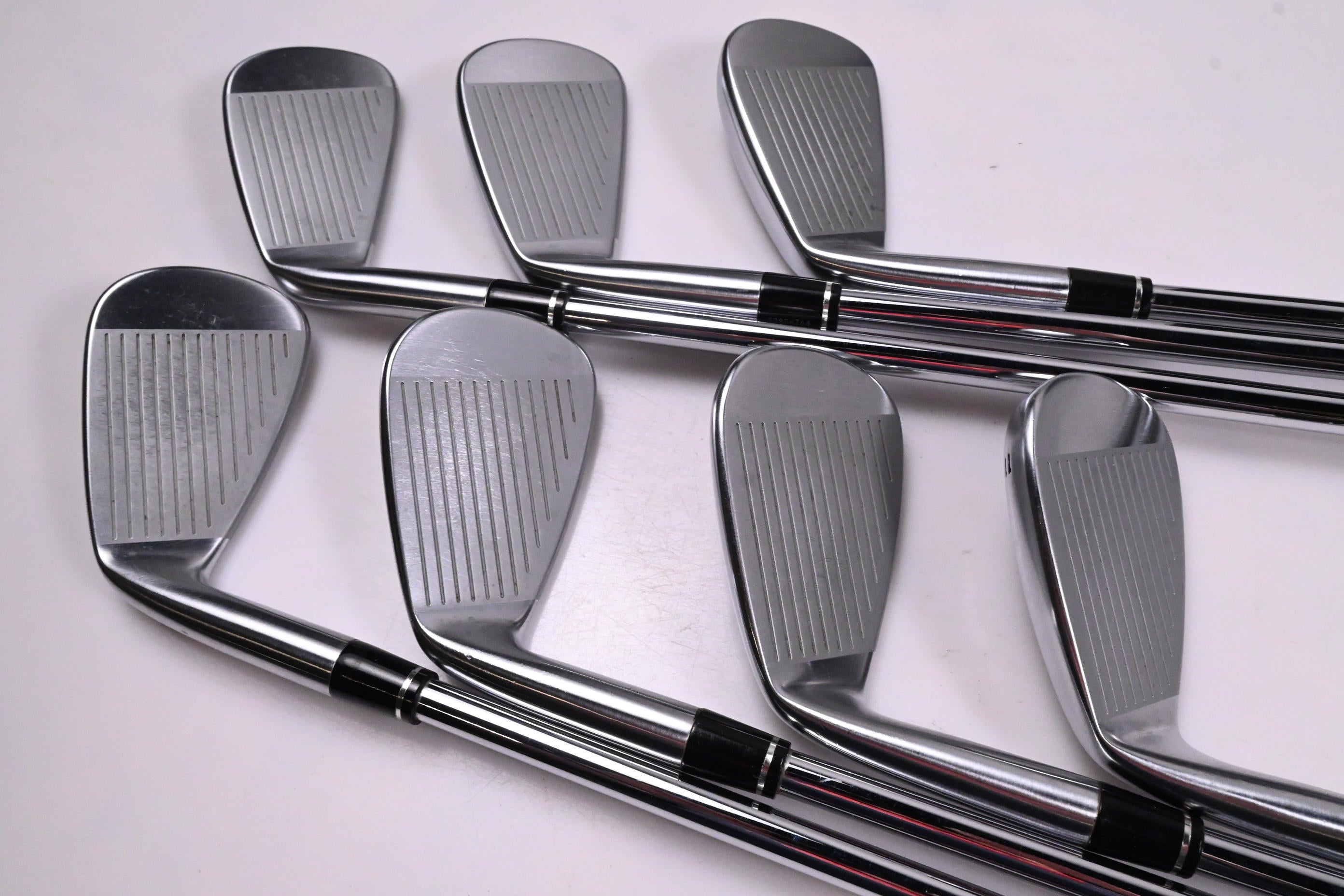 Honma TR20 P Irons / 5-PW+GW / Regular Flex N.S.Pro Modus³ Tour 105 Shafts