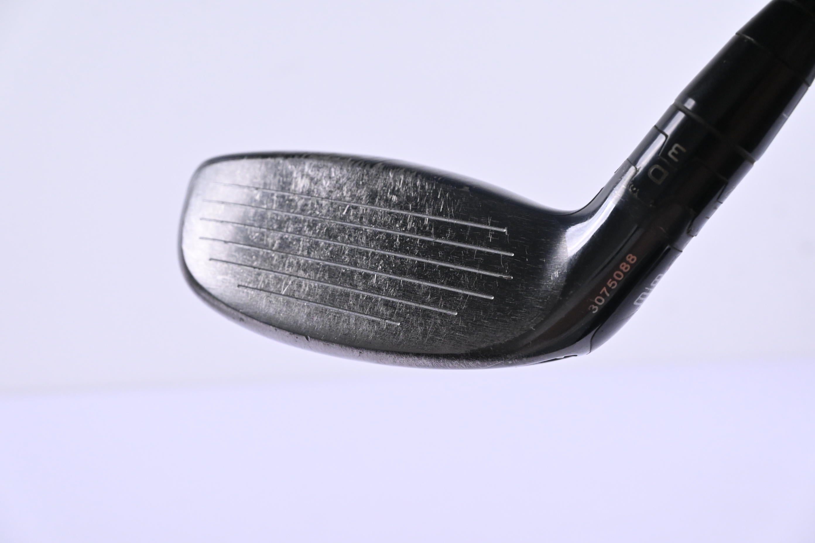 Titleist TSi2 #3 Hybrid / 18 Degree / Stiff Flex HZRDUS Smoke RDX Black 80 Shaft
