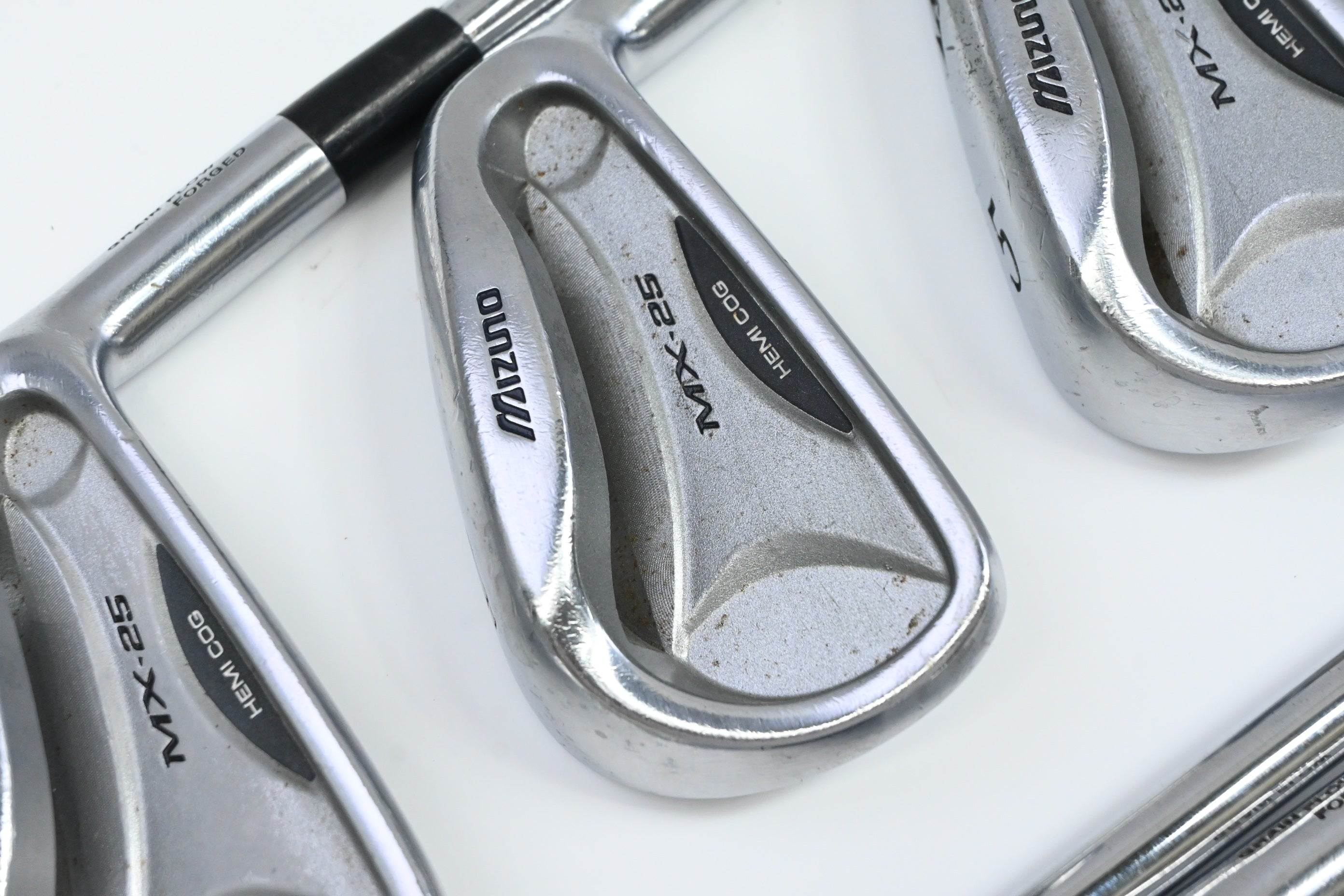 Mizuno MX-25 Irons / 3-PW / Regular Flex Dynalite Gold SL R300 Shafts