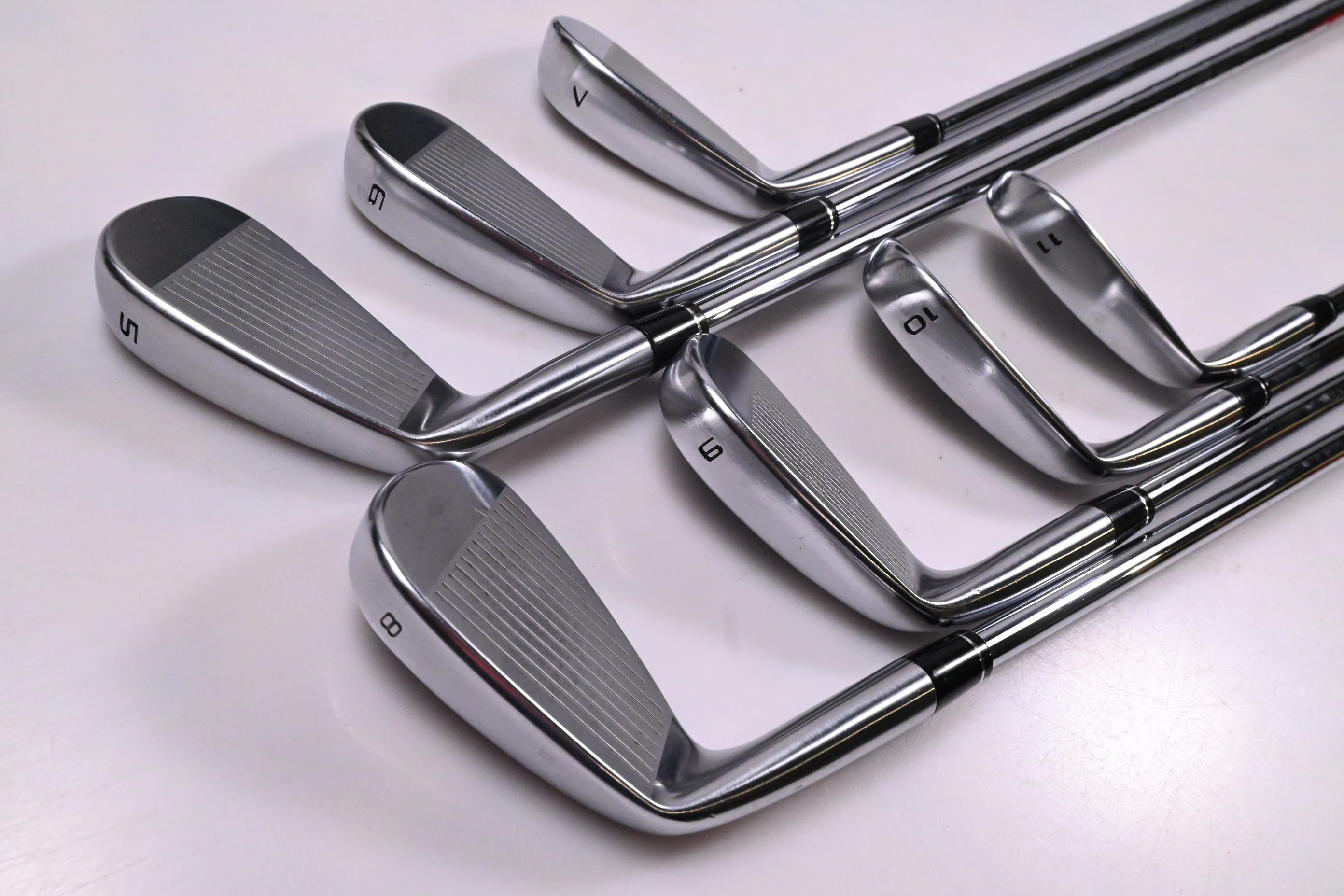 Honma TR20 P Irons / 5-PW+GW / Regular Flex N.S.Pro Modus³ Tour 105 Shafts