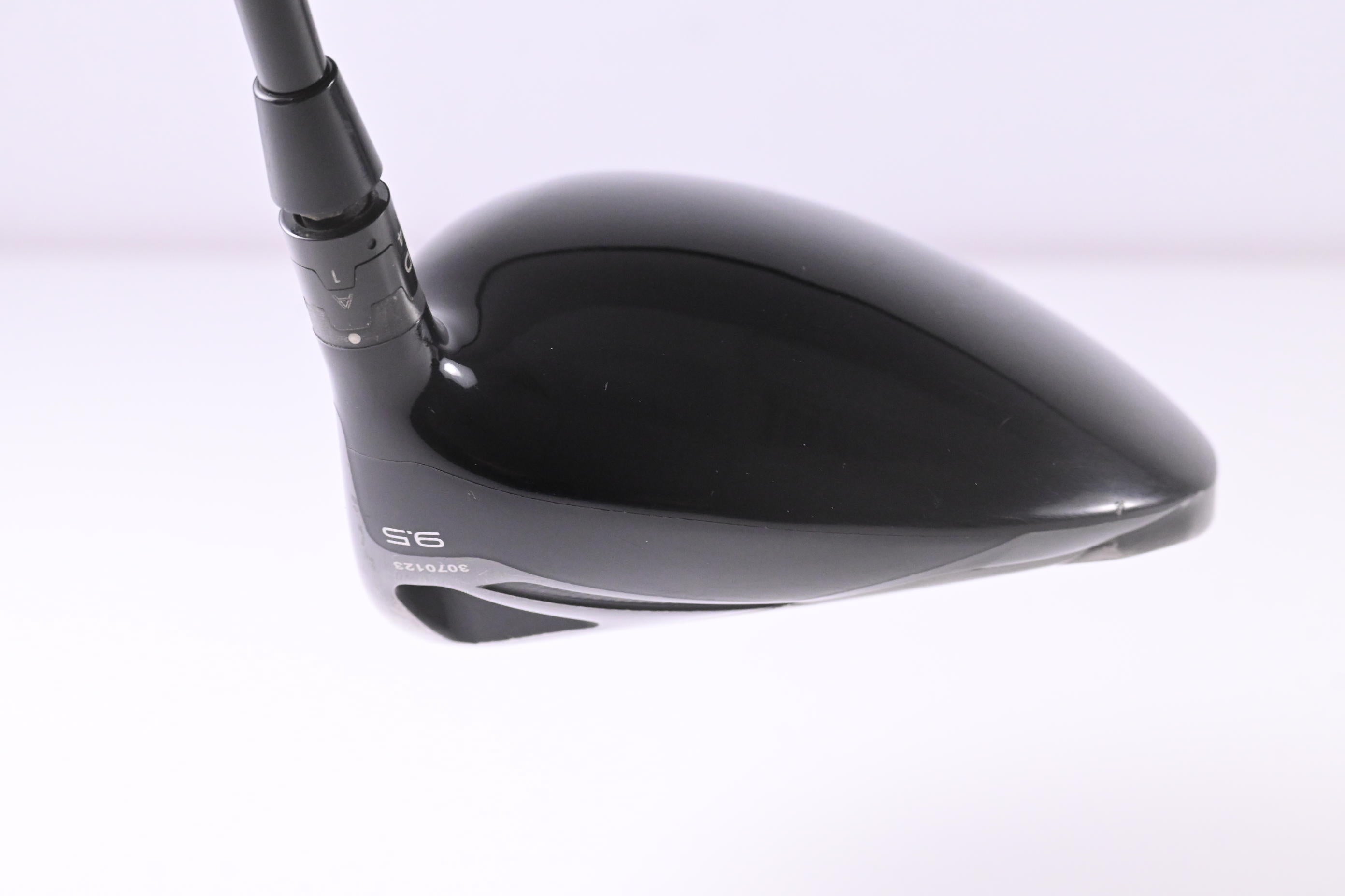 Titleist TS2 Driver / 9.5 Degree / Stiff Flex Tensei AV Blue 55 Shaft