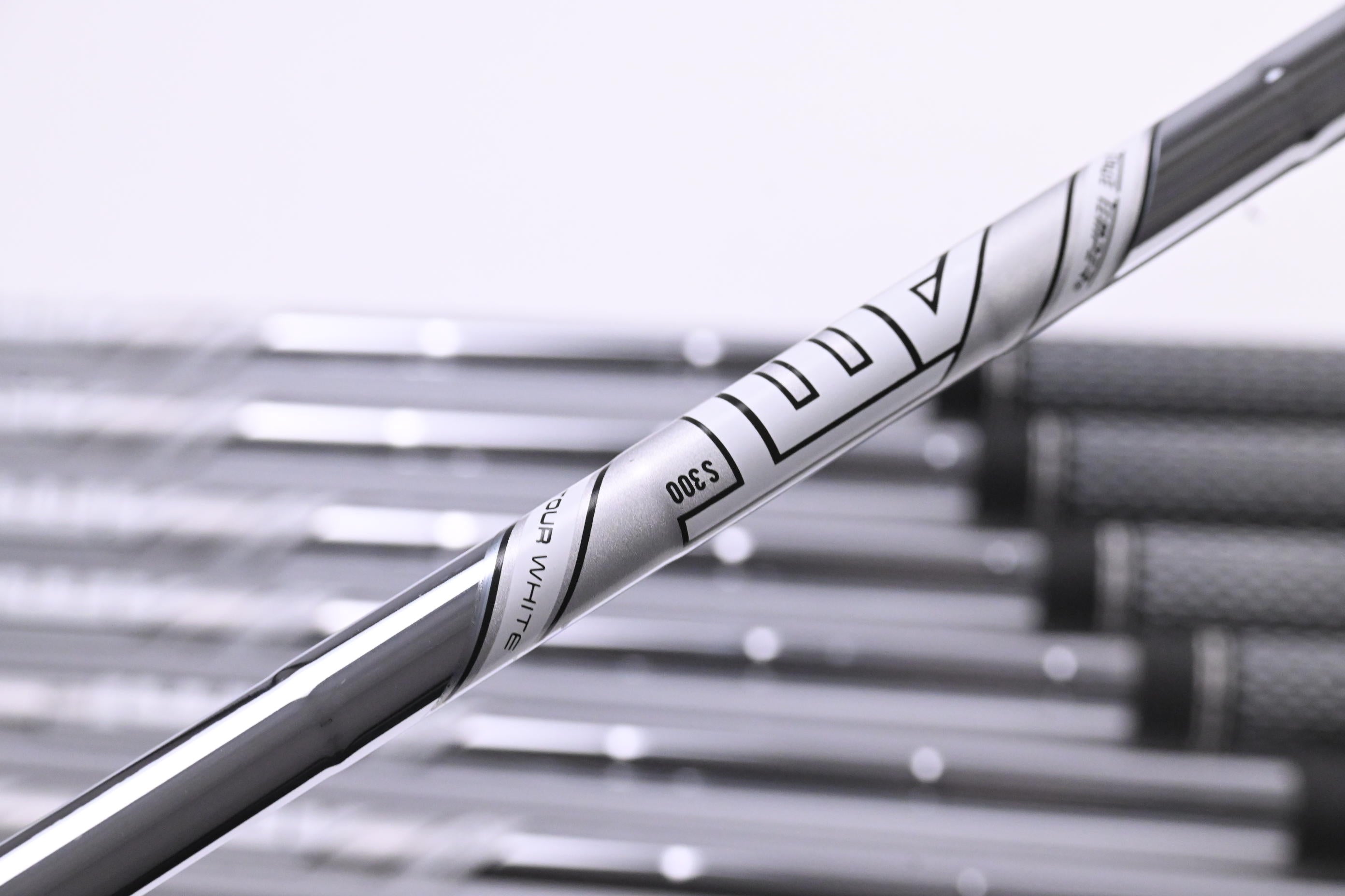 Titleist T100 2021 Irons / 4-PW / Stiff Flex AMT Tour White S300 Shafts