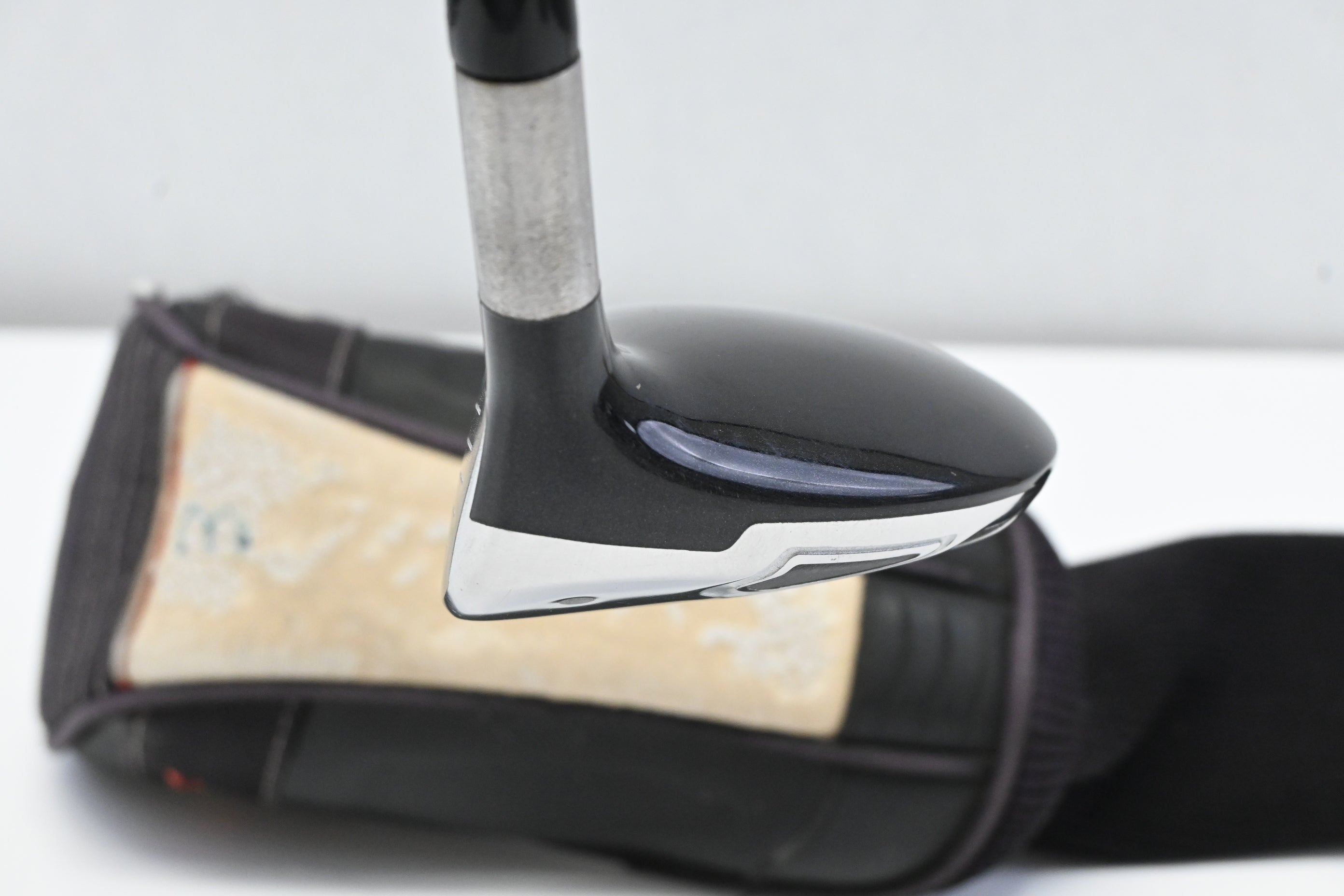 Titleist 909 F2 #3 Wood / 15.5 Degree / Regular Flex Diamana 75 Shaft